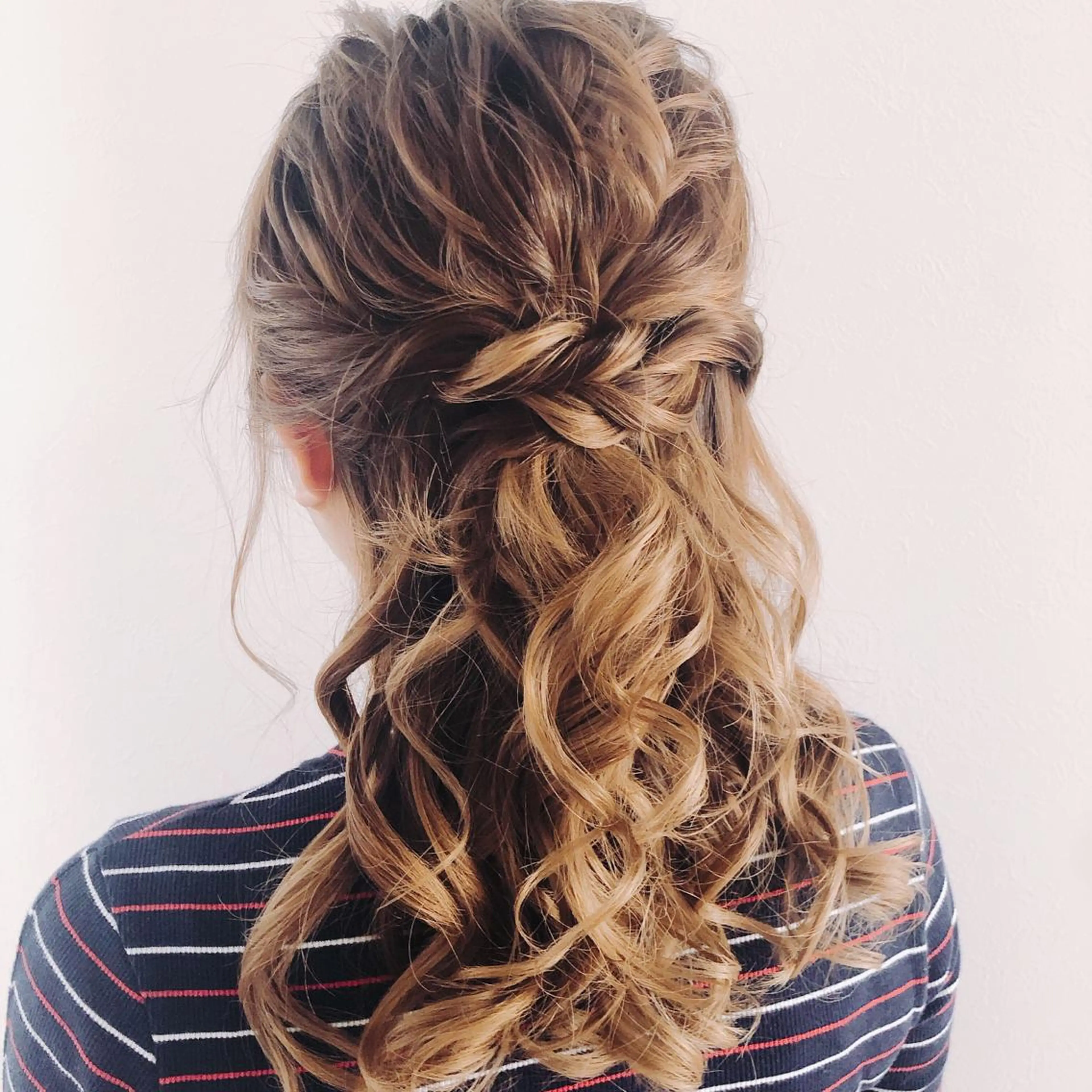 ミディアム 六本木/ヘアセット /maiのヘアスタイル