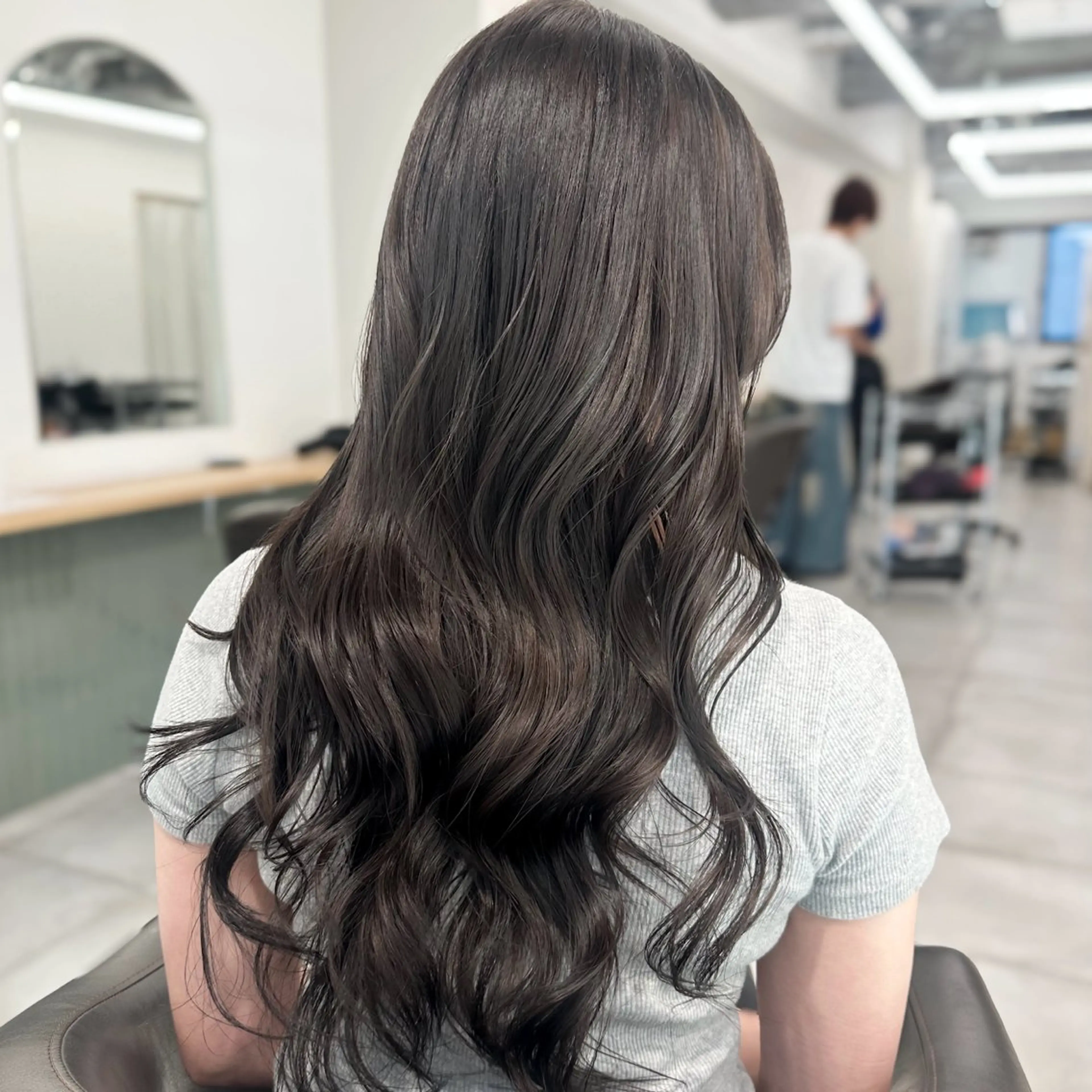 ロング カラー カット ヘアカラー トリートメント ブリーチなし/レイヤ ー特化🌈Tommyのヘアスタイル