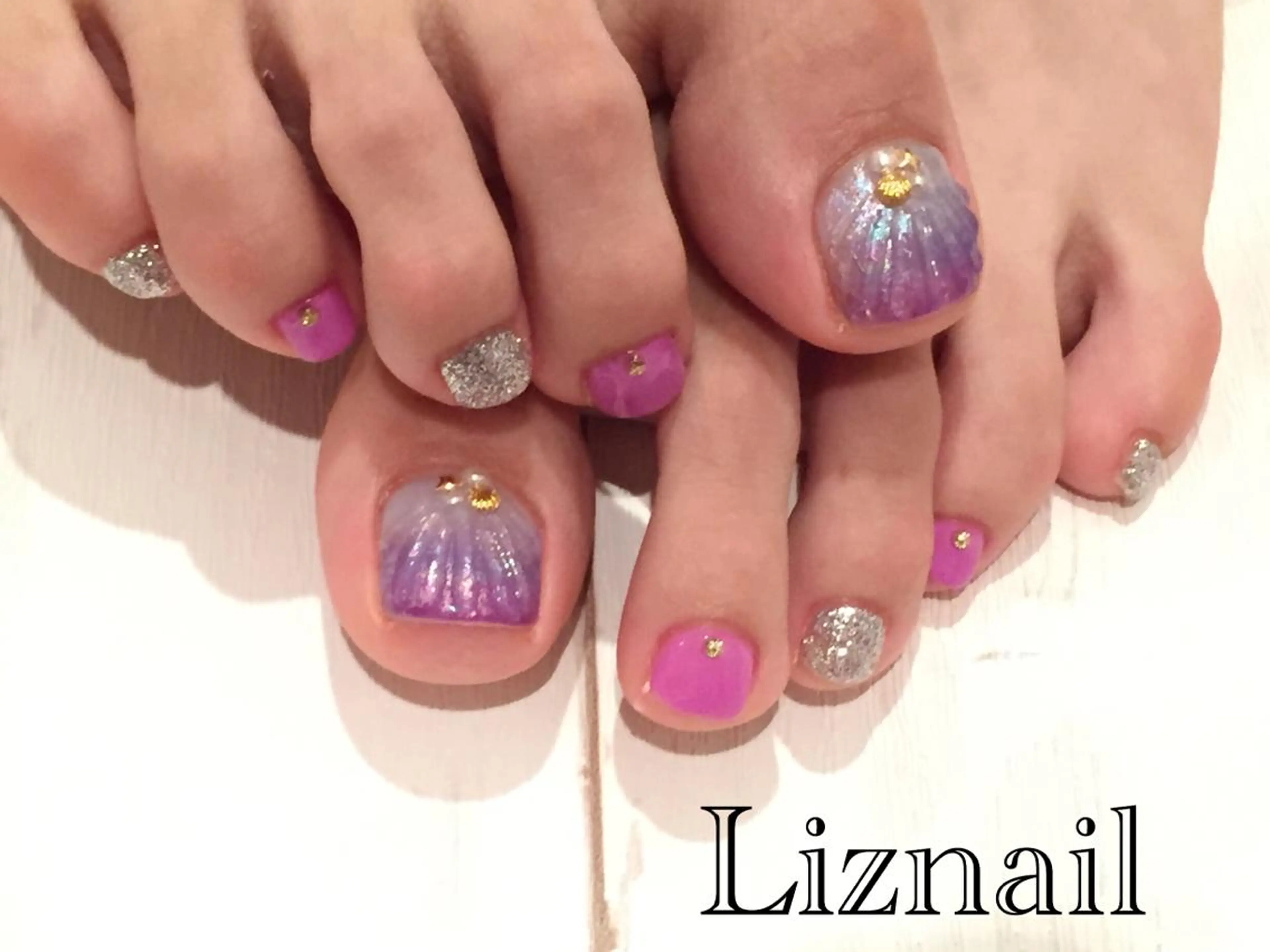 ネイル Rawr / saoriのネイルデザイン