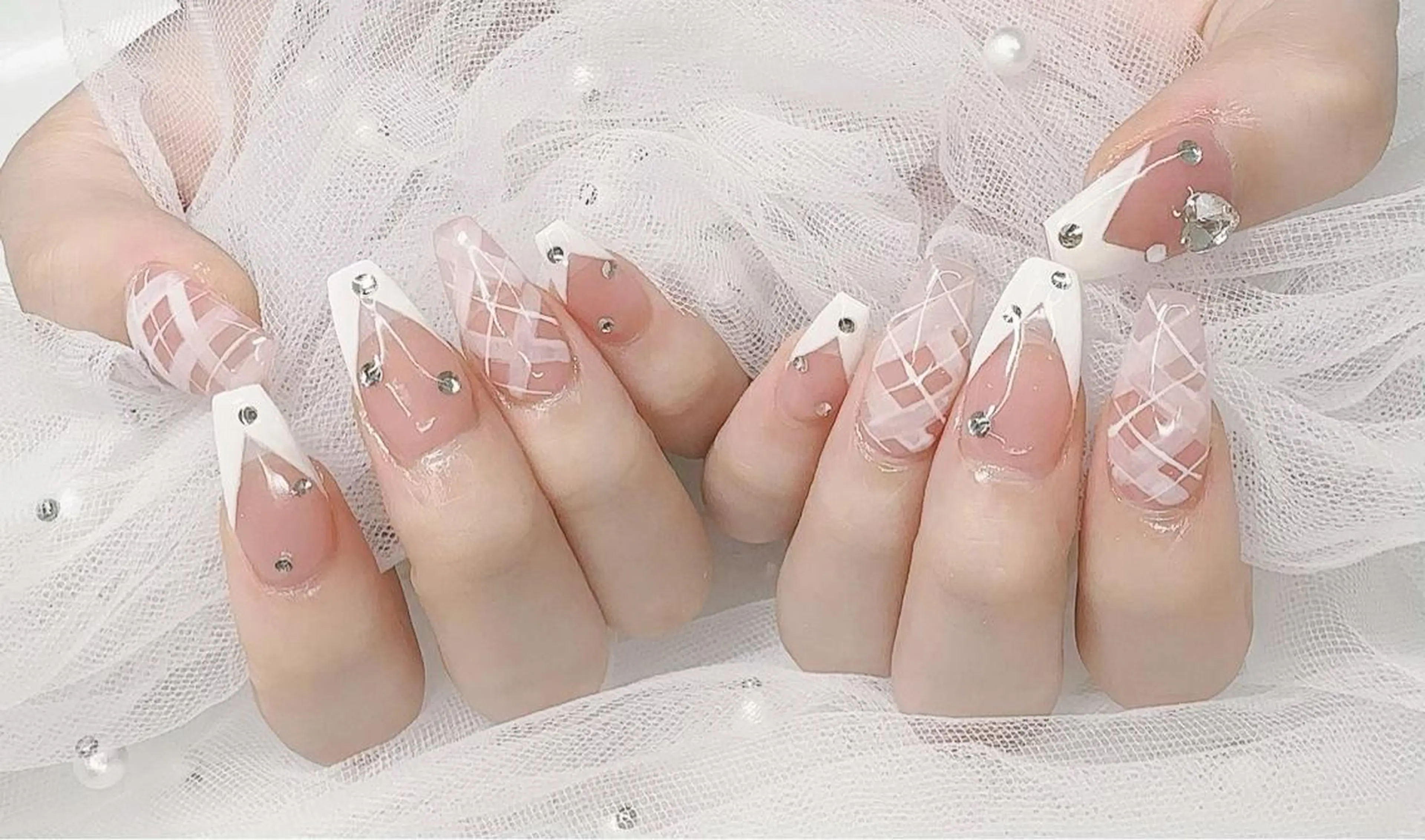 ネイル R salonのネイルデザイン