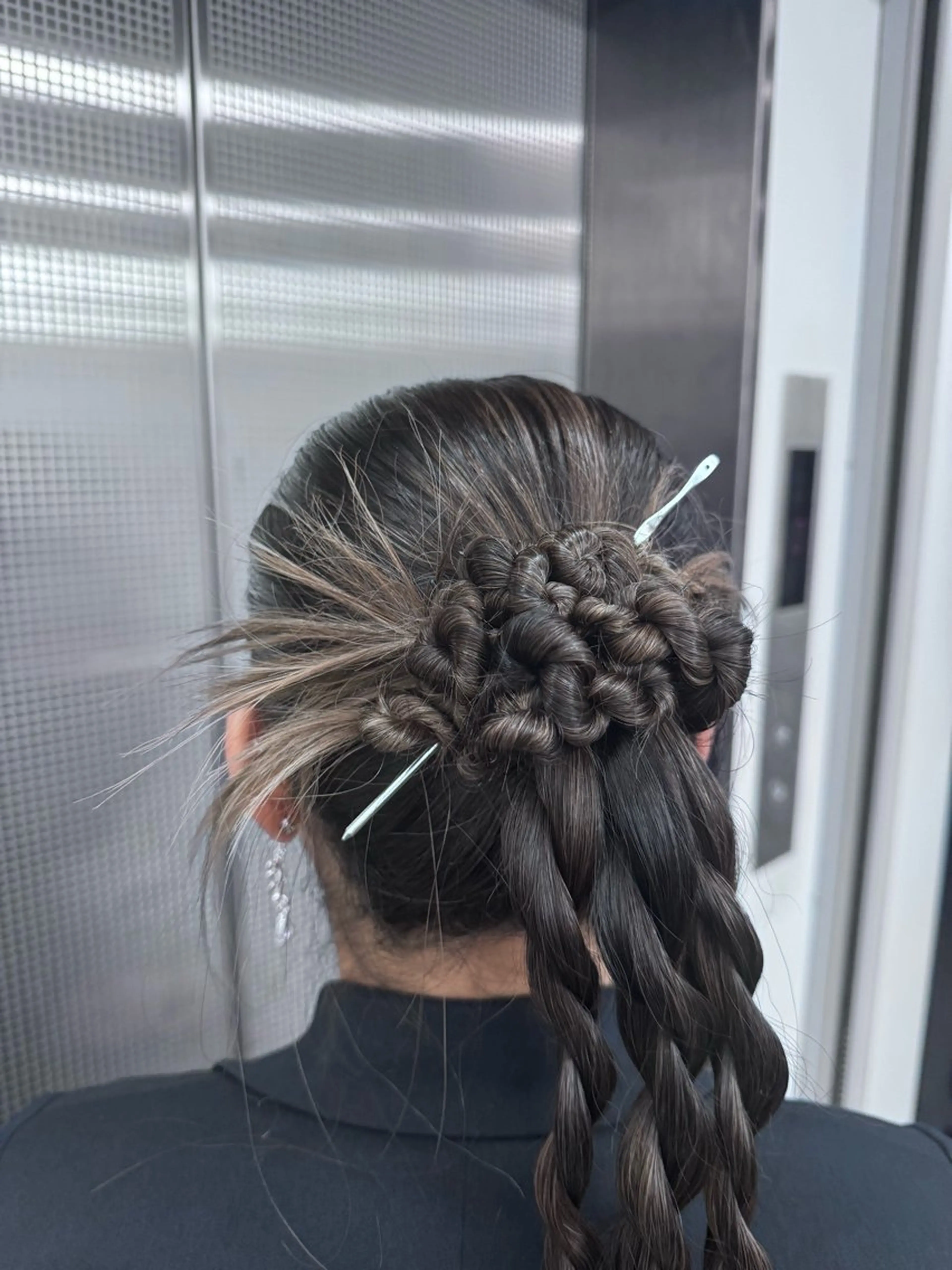 ロング ヘアアレンジ 卒業式のヘアスタイル 学生 ご予約は2月まで！ maho‪🐈🎀のヘアスタイル