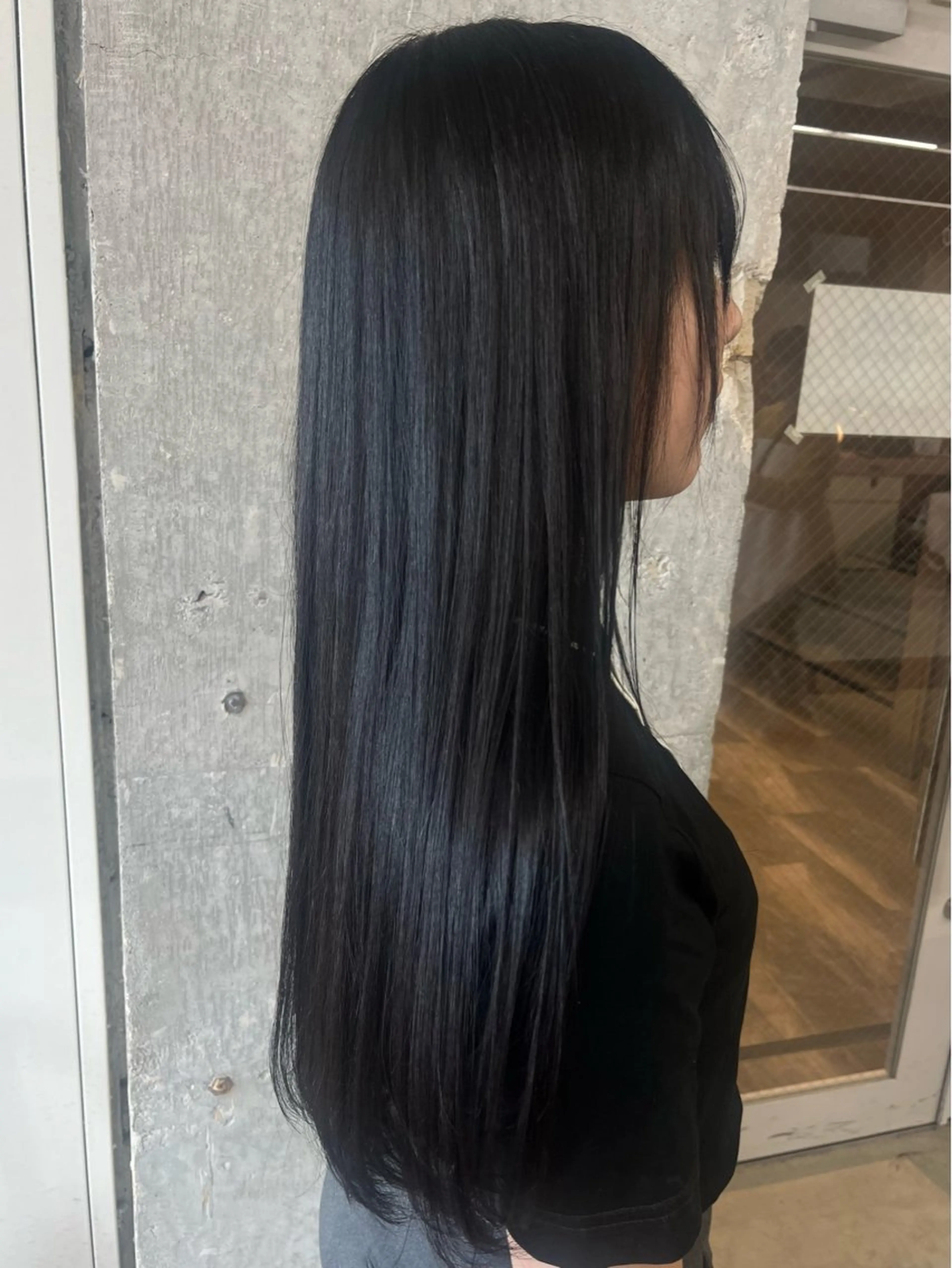ロング 小長谷 夕菜のヘアスタイル