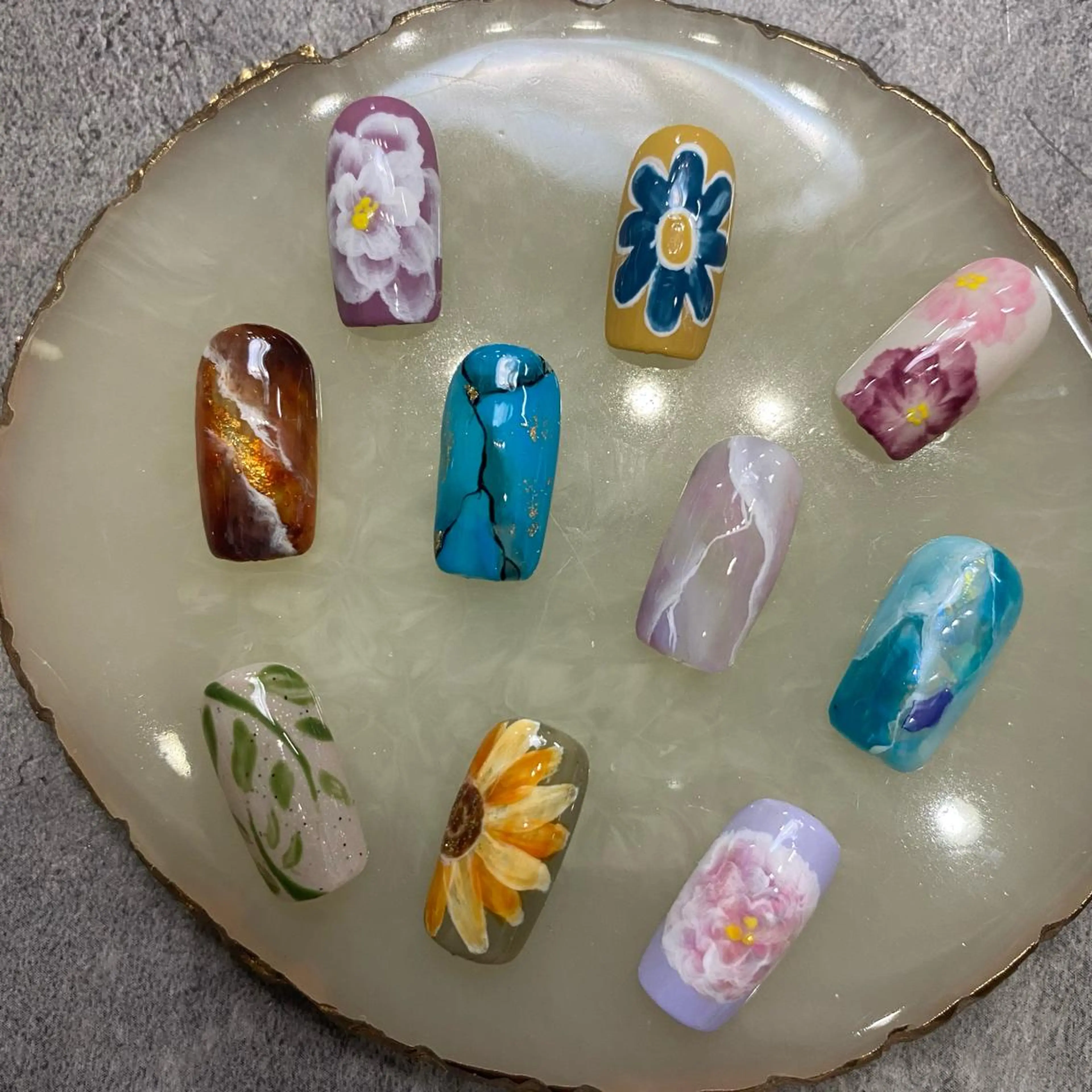 ネイル B☆STELLA SUNAKAWAのネイルデザイン