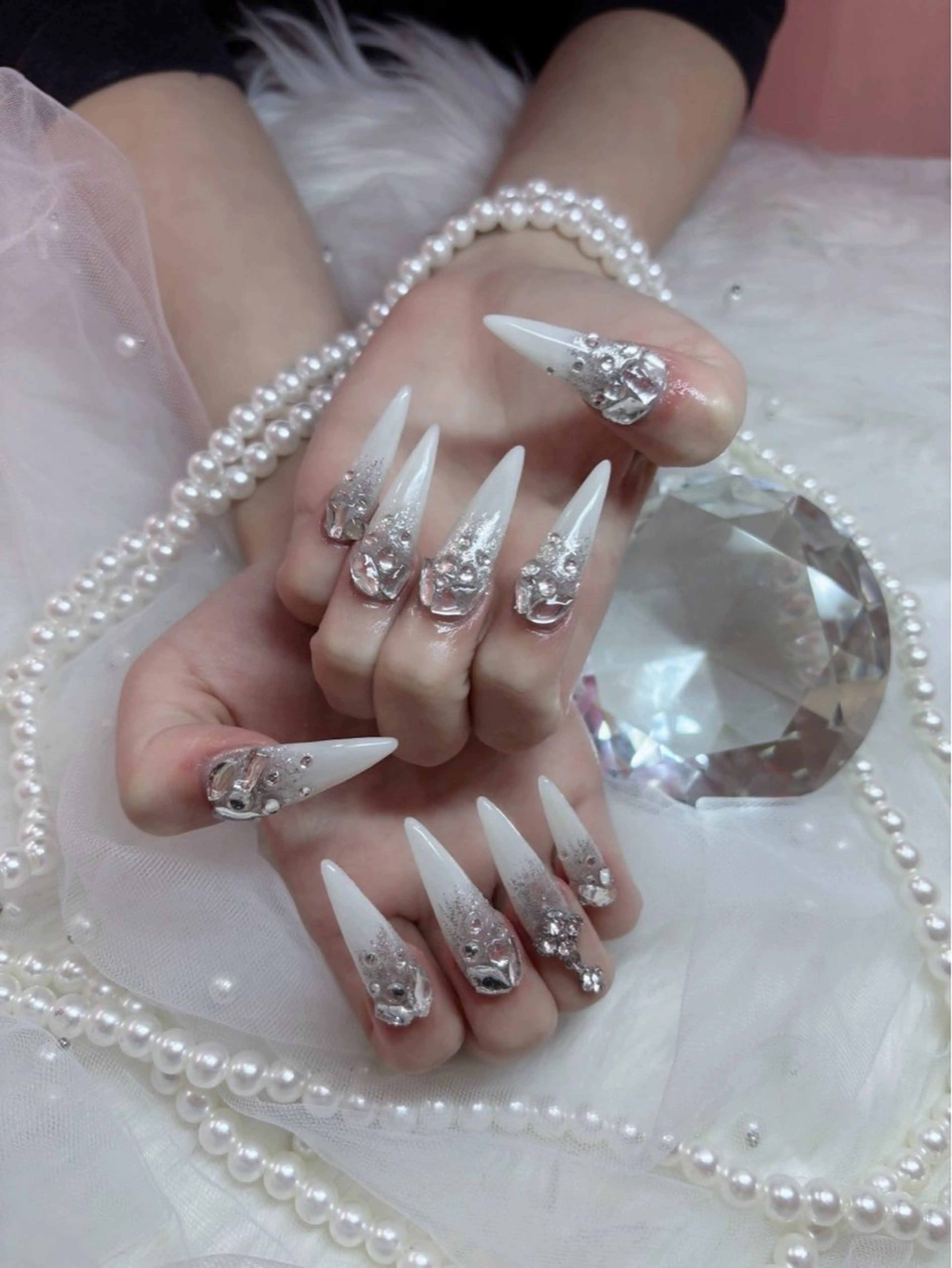 💞💅🏻10本アート.パーツ付け放題✨️💞2回目以降のお客様⚜️の写真