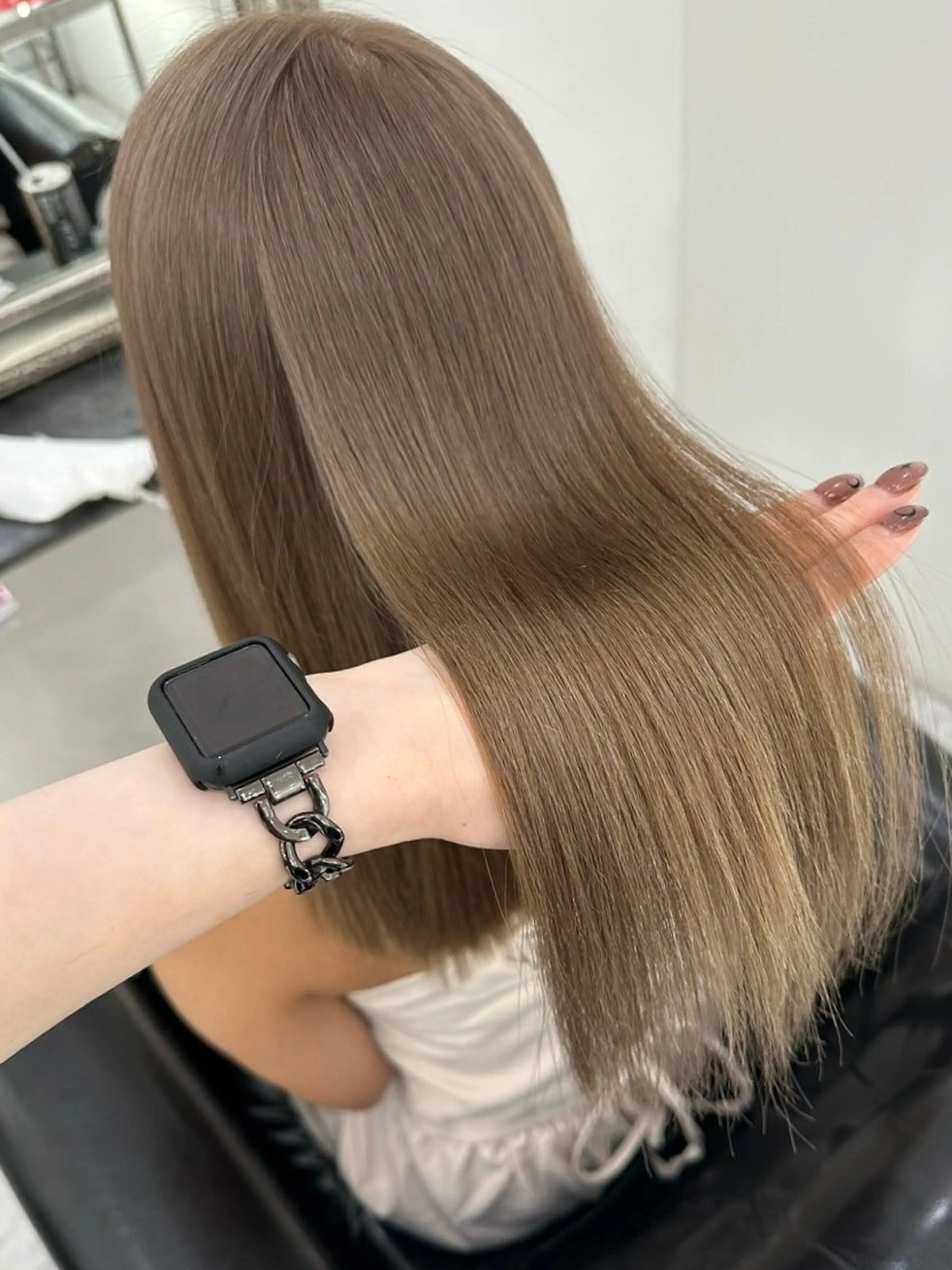 カラー DEAN .杉浦/透明感カラーのヘアスタイル