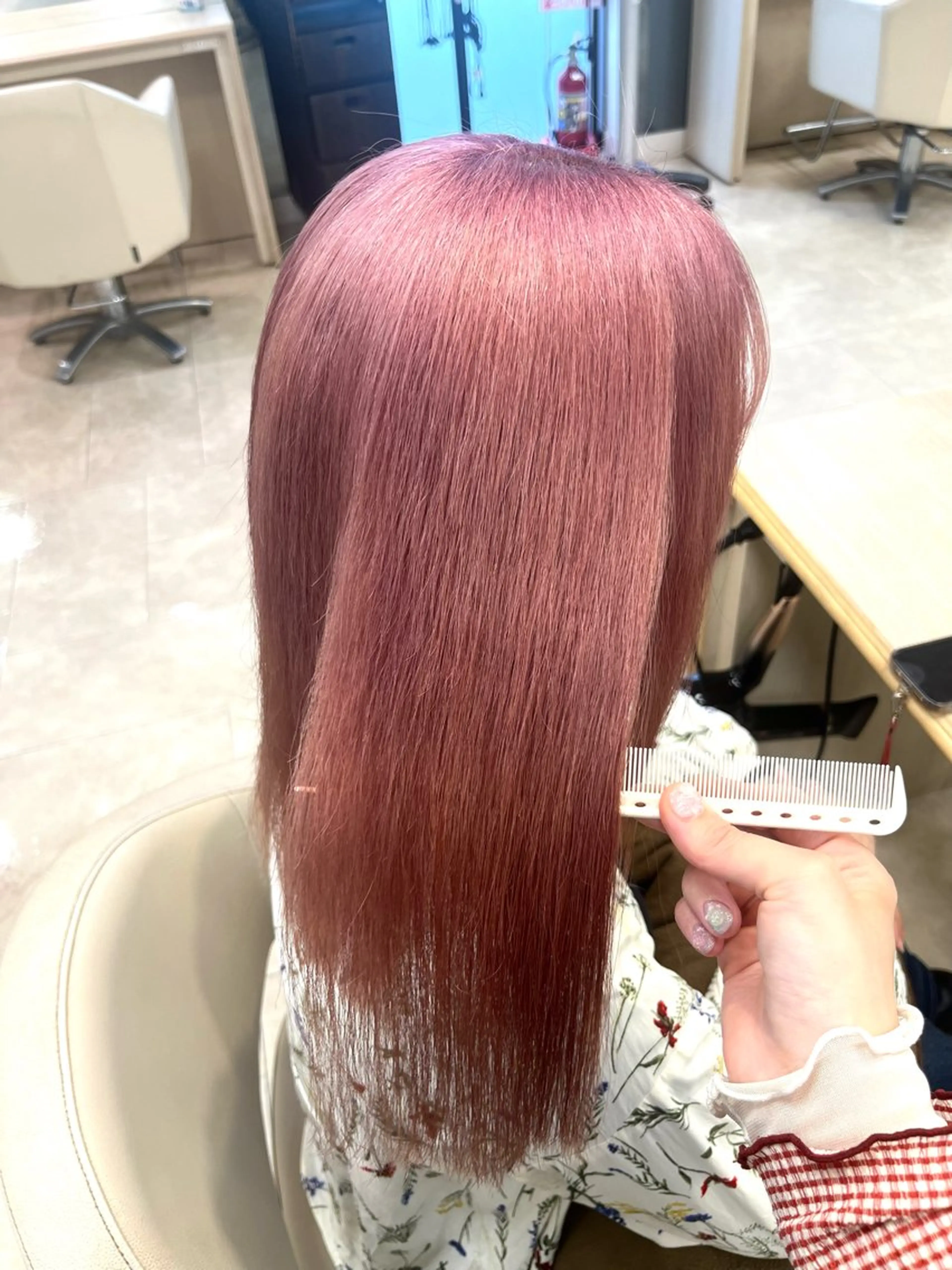 ロング カラー ヘアカラー トリートメント 暖色専門美容師🎀 お客様満足度◎のヘアスタイル