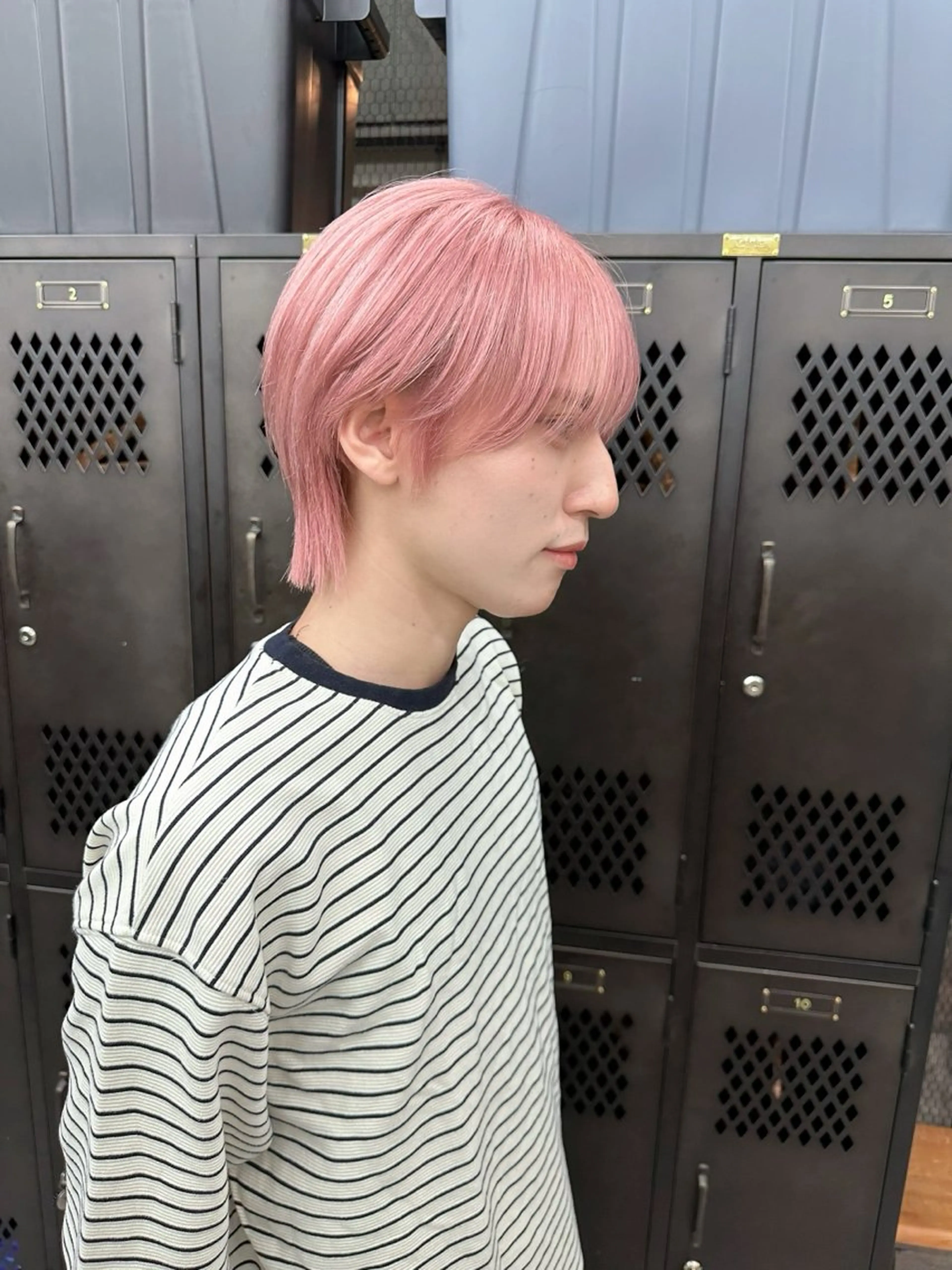 ミディアム カラー メンズ ベージュカラー ピンクカラー ピンクベージュ ヘアカラー トリートメント メンズ特化 🦋KANOKO🦋のヘアスタイル