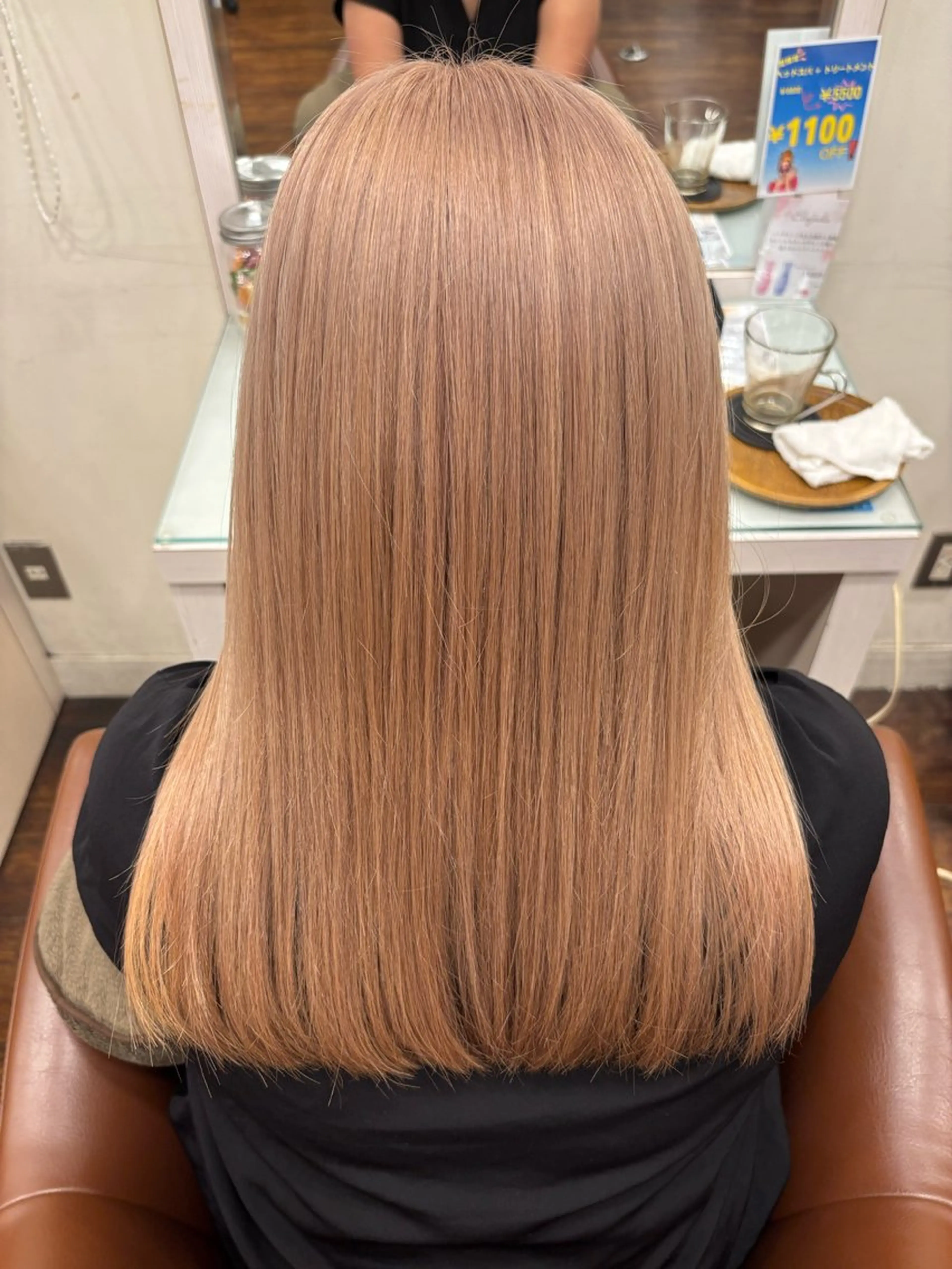 ロング カラー ベージュカラー ミルクティーベージュ 井上 悠人のヘアスタイル