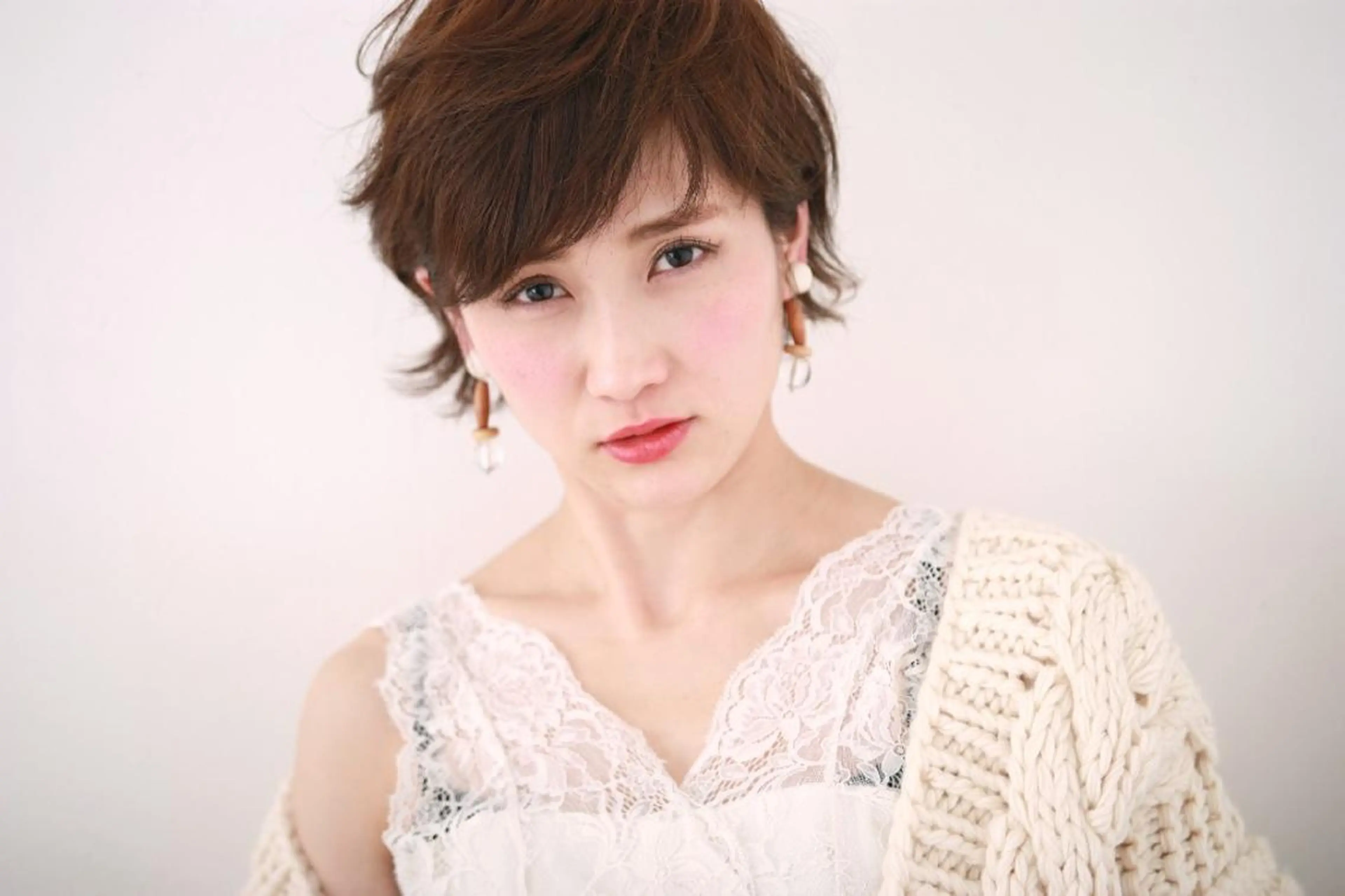 ショート カラー 新生活応援★半額/ 25歳以下　“内間”のヘアスタイル