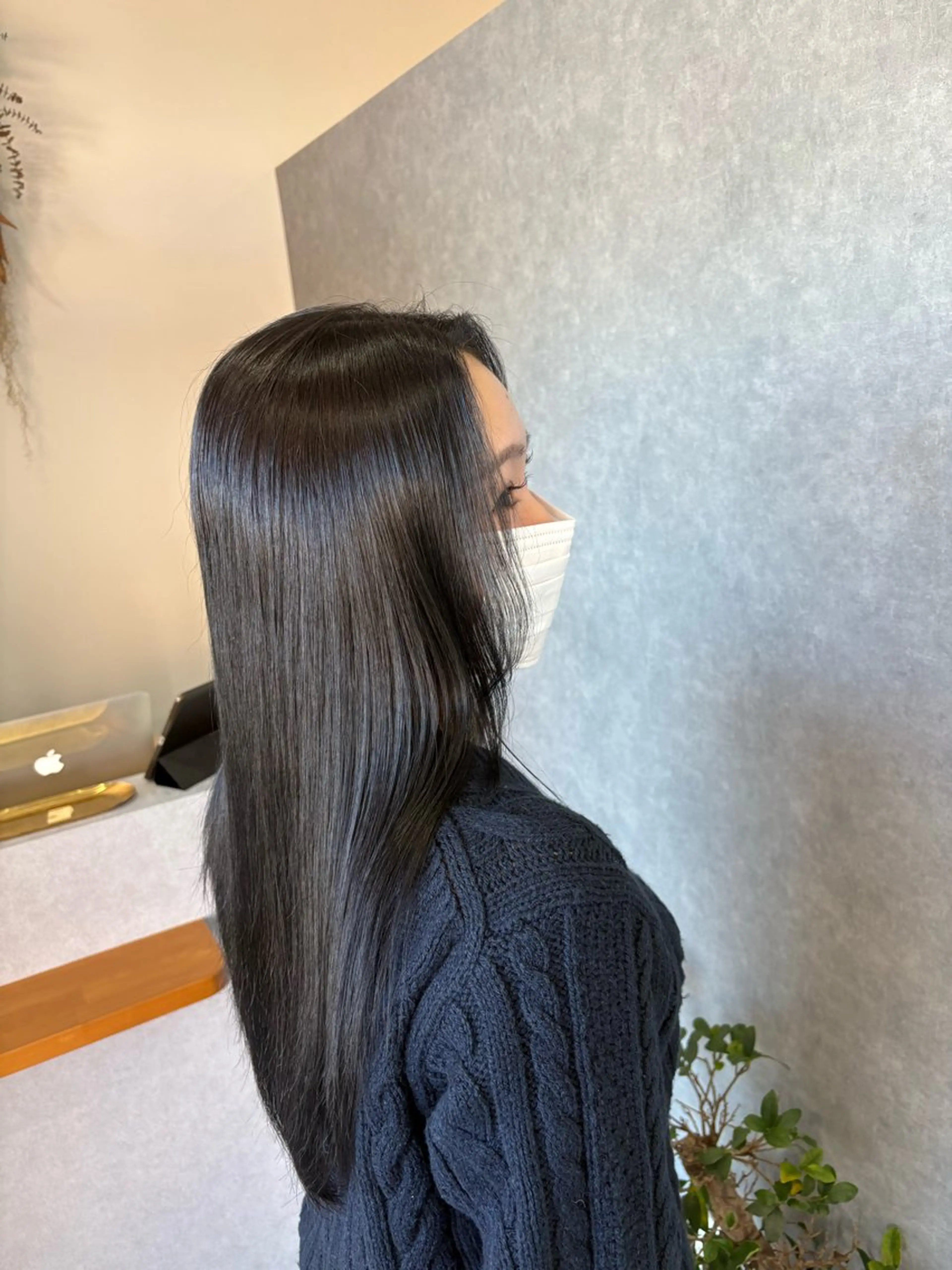 カラー ヘアカラー 大根田 朱音のヘアスタイル