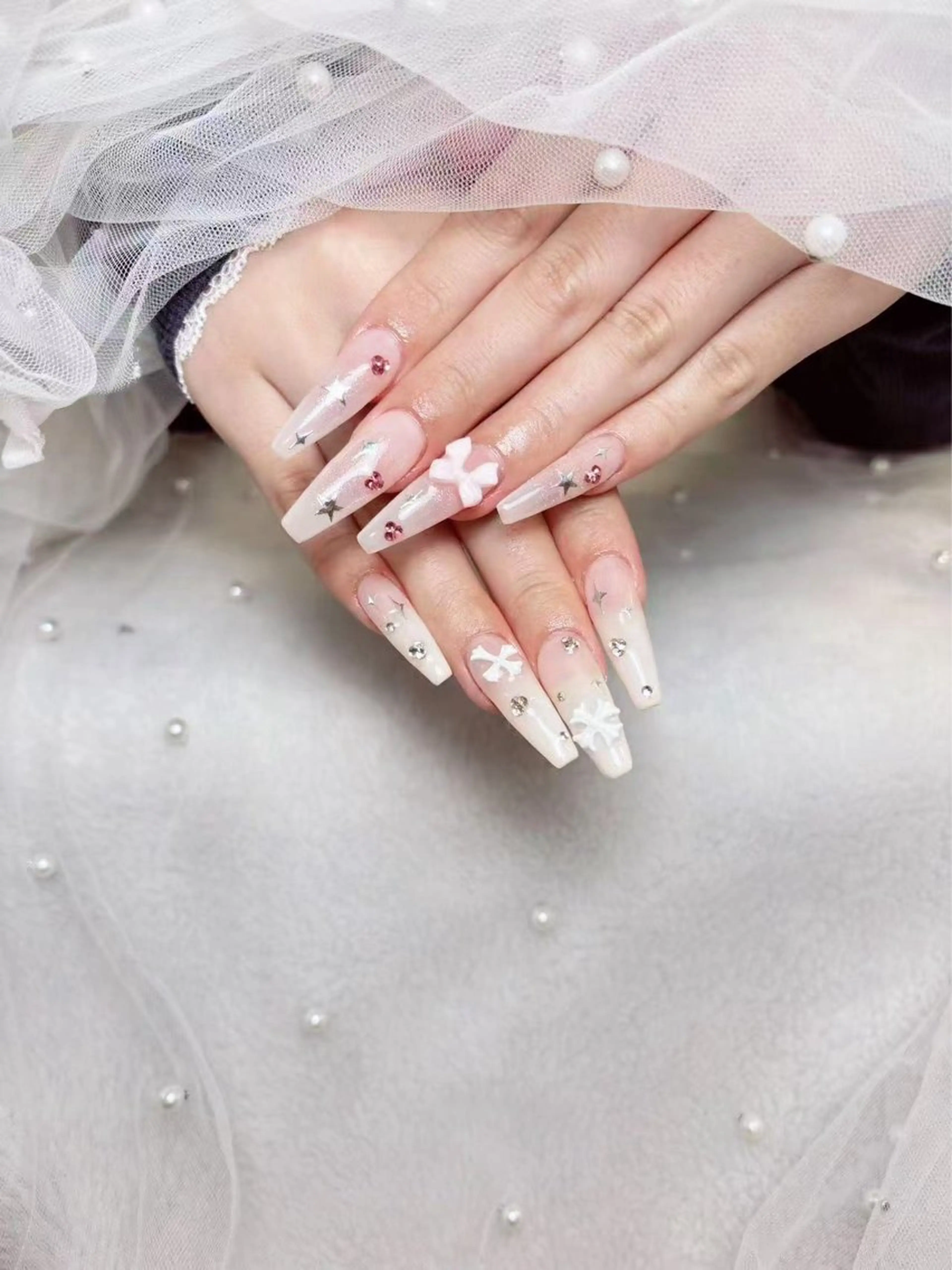 ネイル チョウ チョウのネイルデザイン