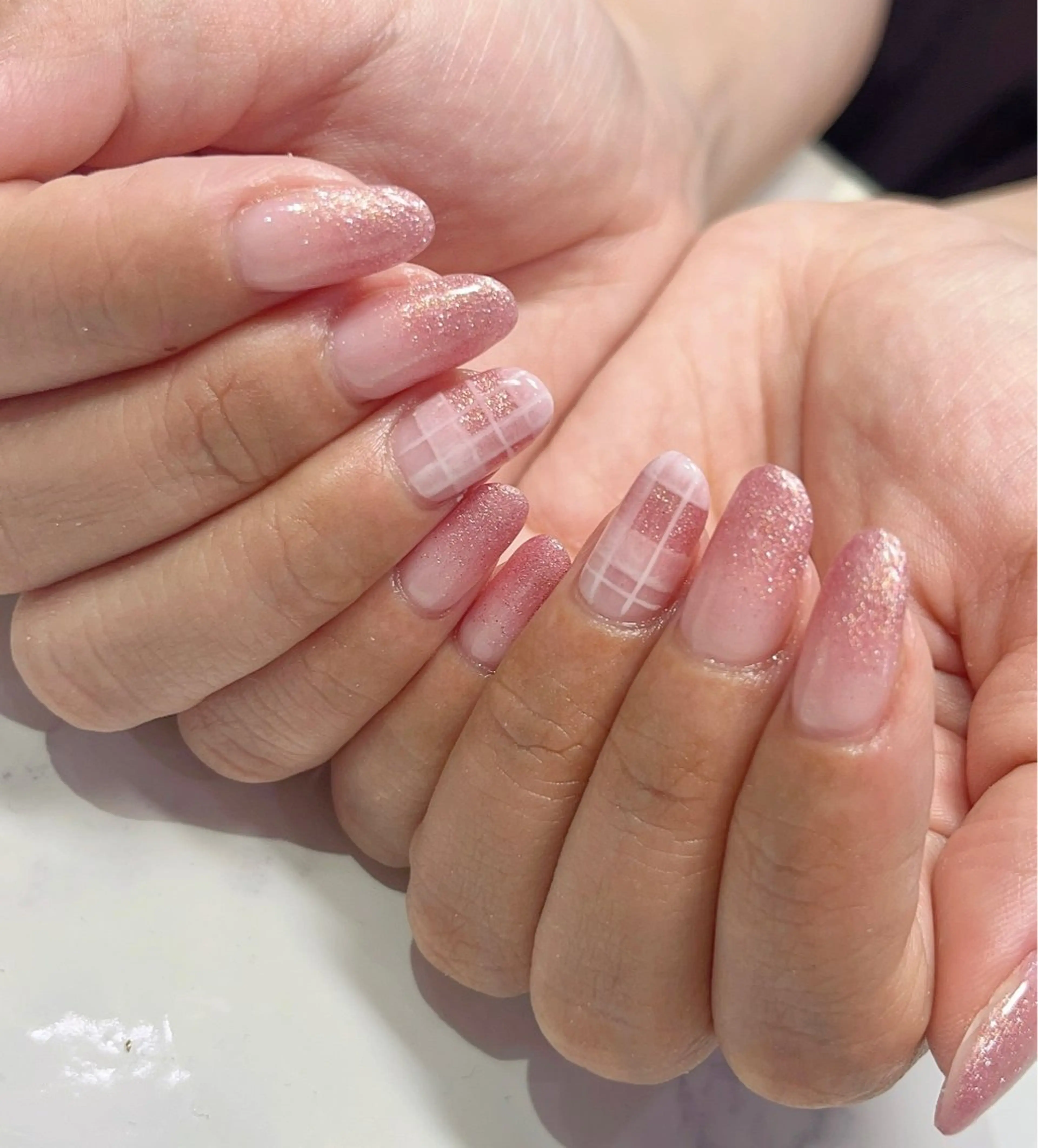 ネイル グラデーション ラメ(グリッター) ラメグラデーション NailSalon ARROWのネイルデザイン
