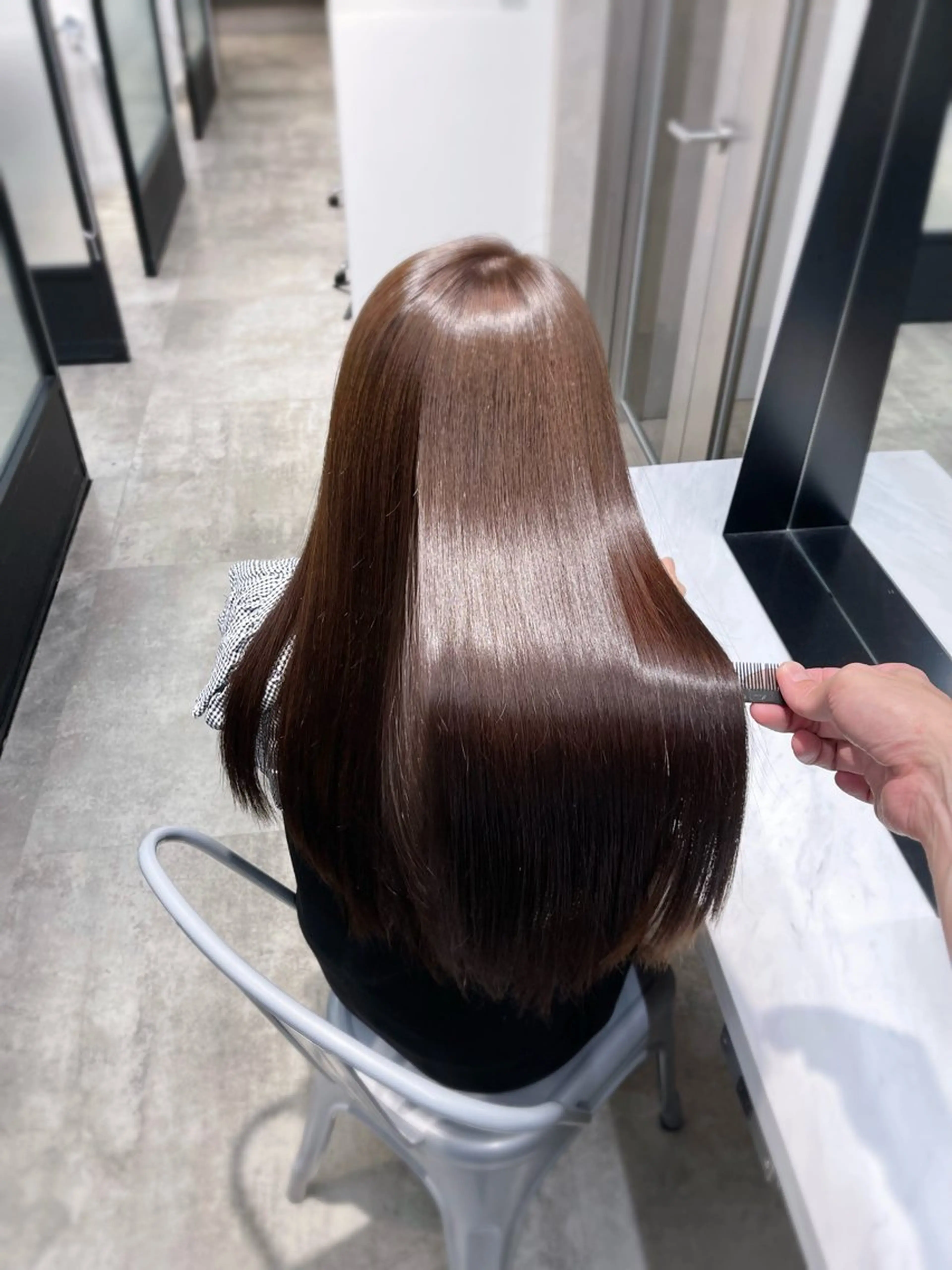 セミロング 髪質改善 トリートメント ヘアカラー 縮毛矯正 トリートメント 韓国レイヤーカット 髪質改善▫️水野有真のヘアスタイル