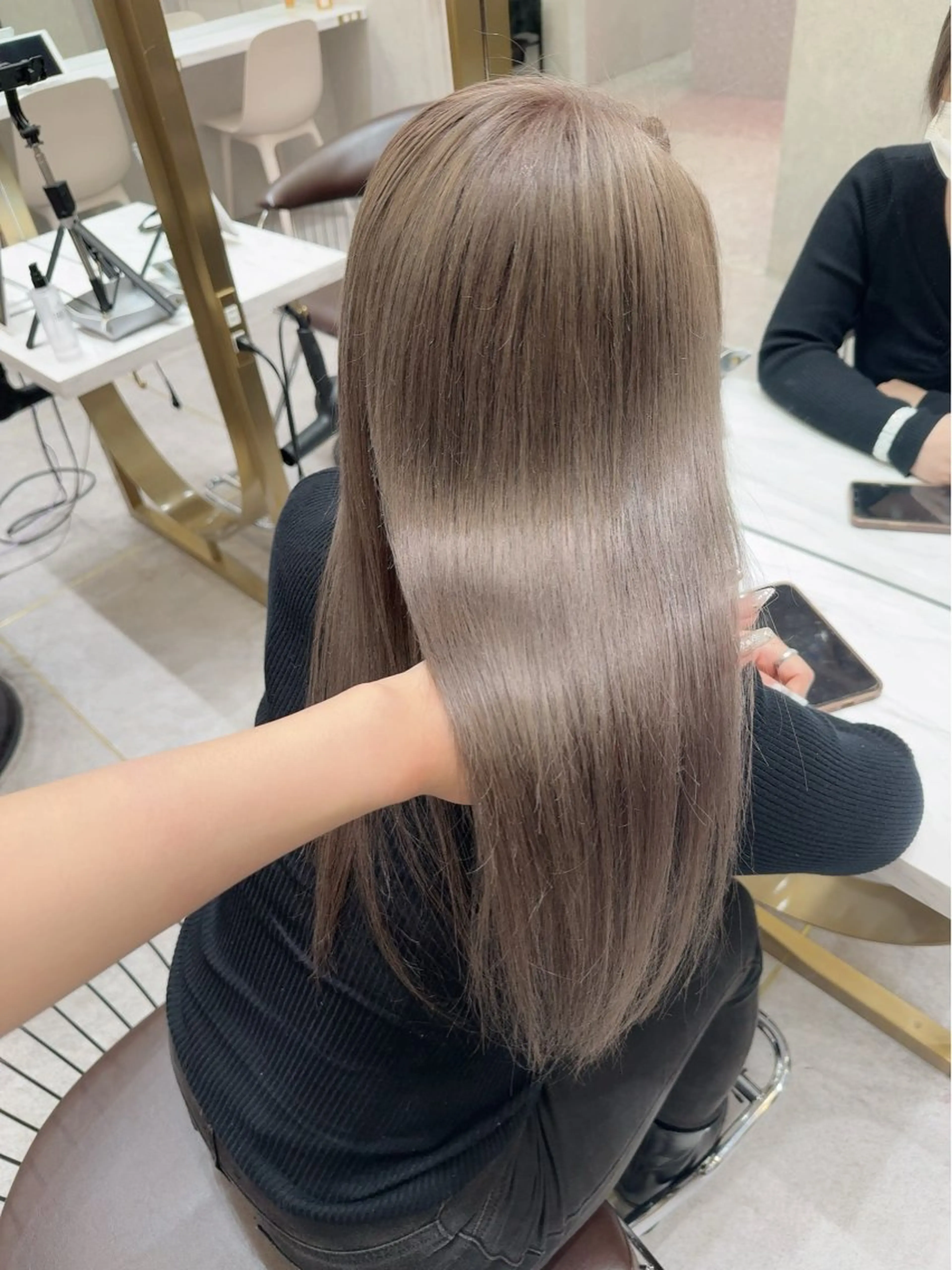 ロング カラー ヘアカラー トリートメント ARIA💎縮毛矯正 ブリーチ💎複雑履歴のヘアスタイル