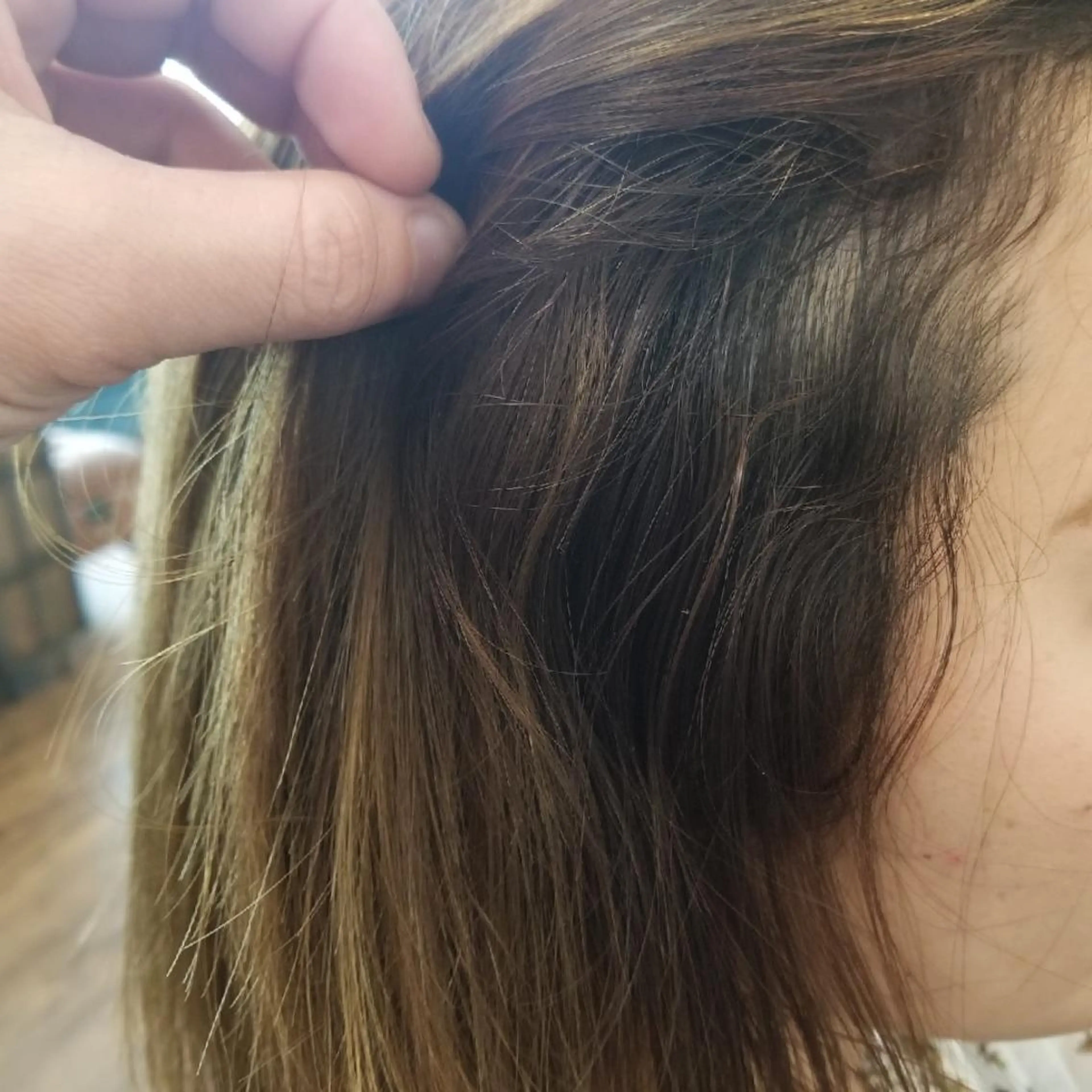 饒平名 知也のヘアスタイル