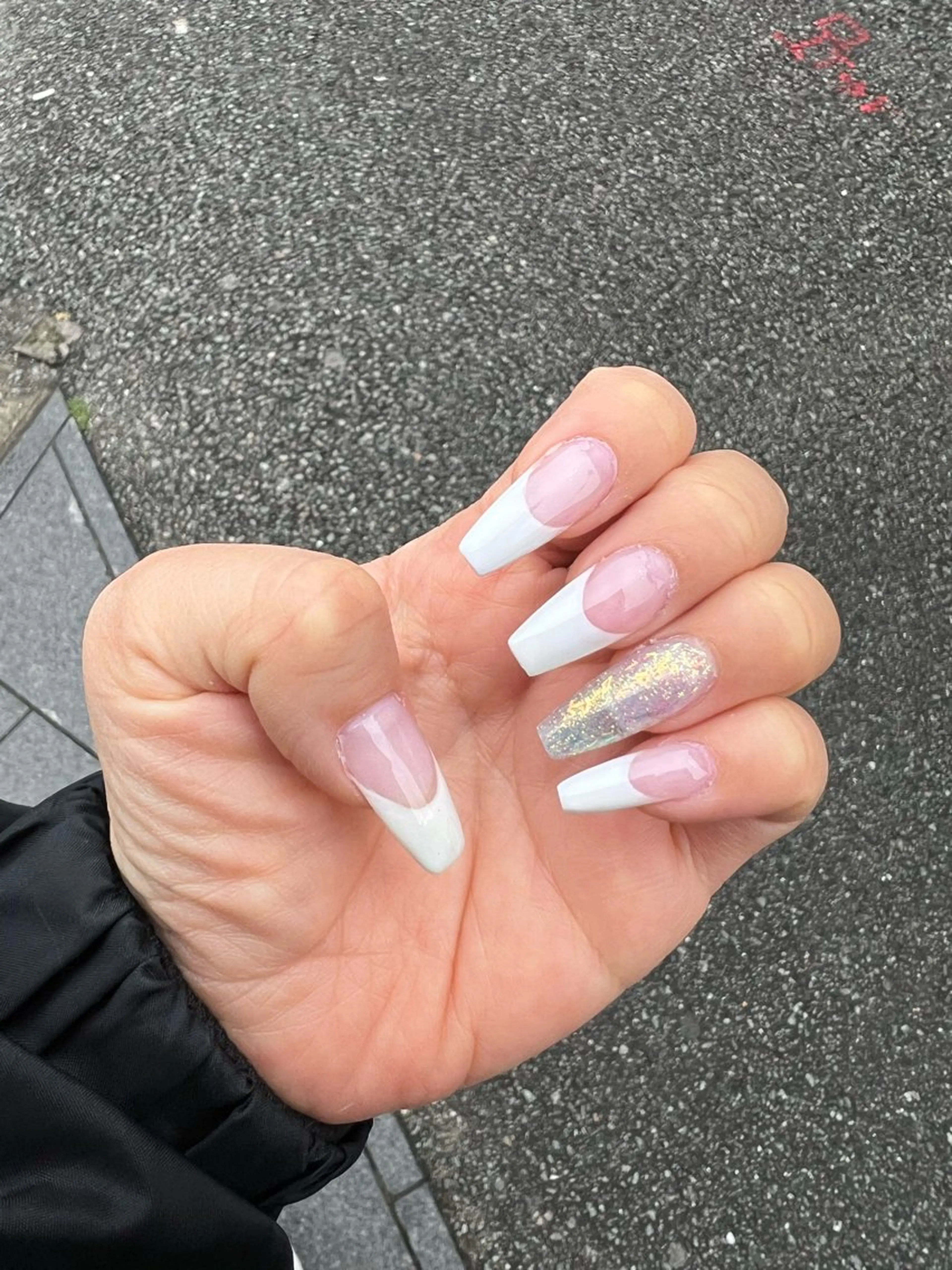 ネイル アニマル柄 アートネイル フレンチネイル ニュアンスネイル スカルプネイル ハンドネイル x.1.0.nail ♡Cのネイルデザイン