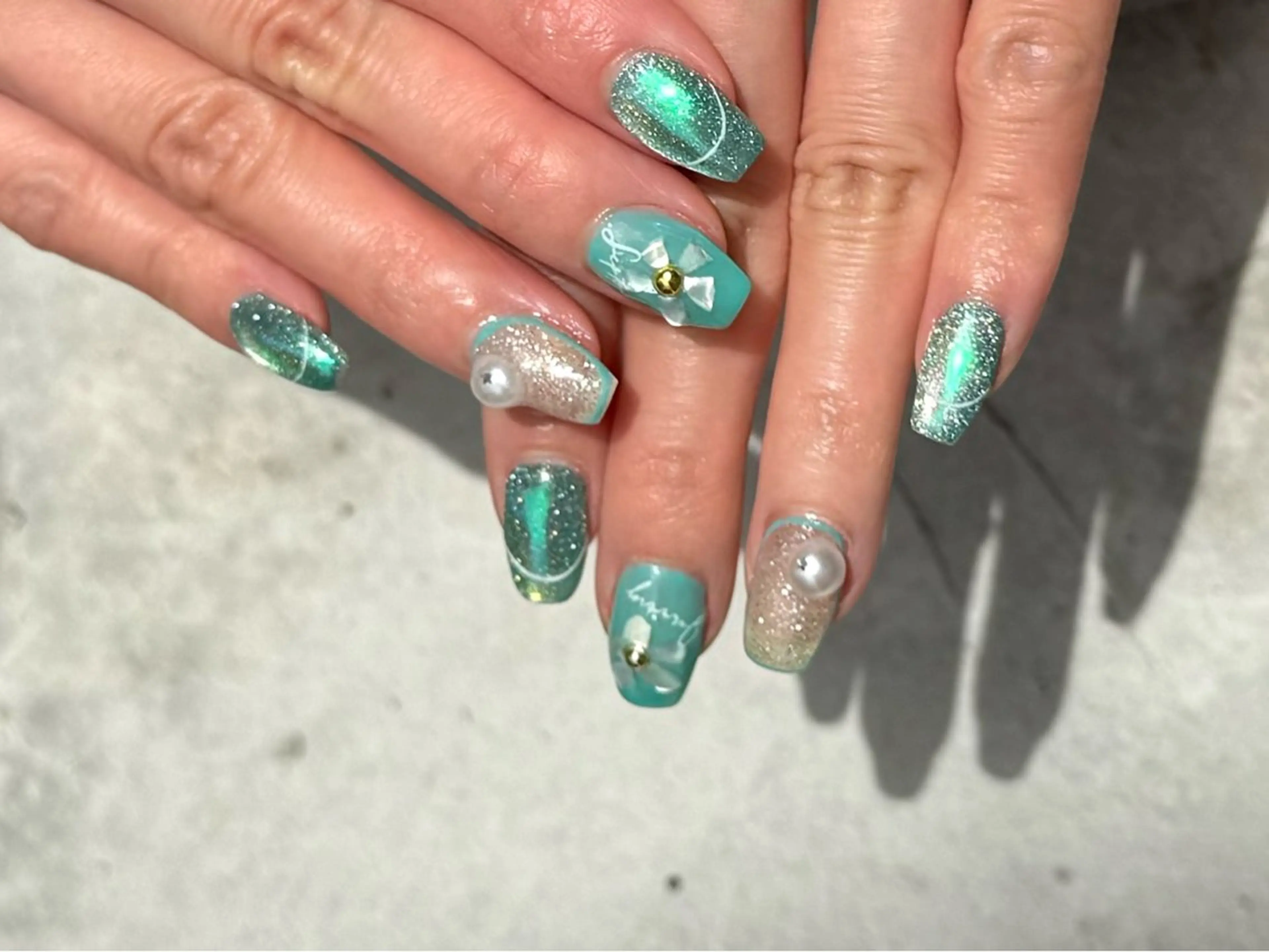 ネイル フラワーネイル ハンドネイル Mnailsalon フィルイン対応サロンのネイルデザイン