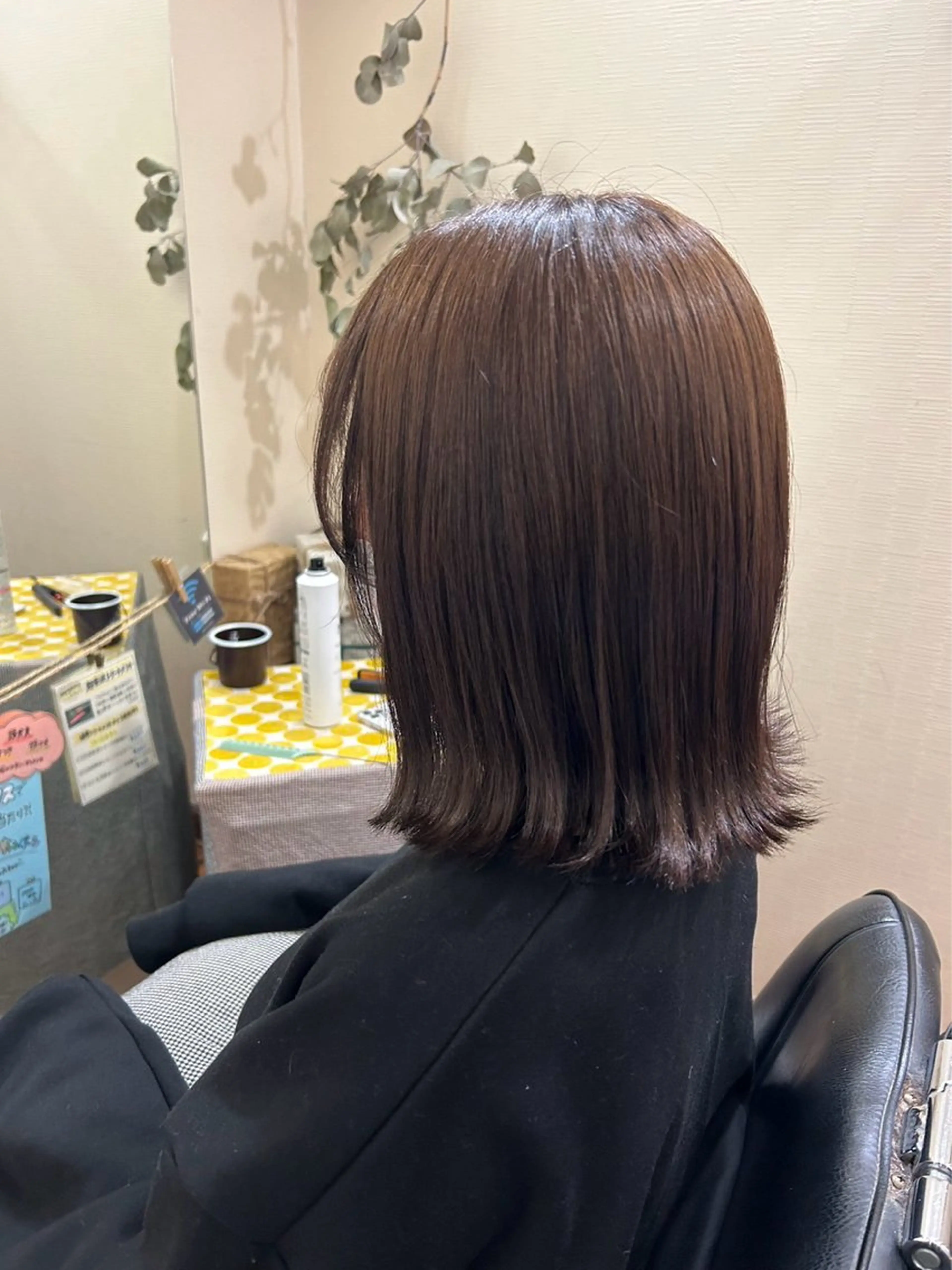 カラー ヘアカラー トリートメント 中島 優のヘアスタイル