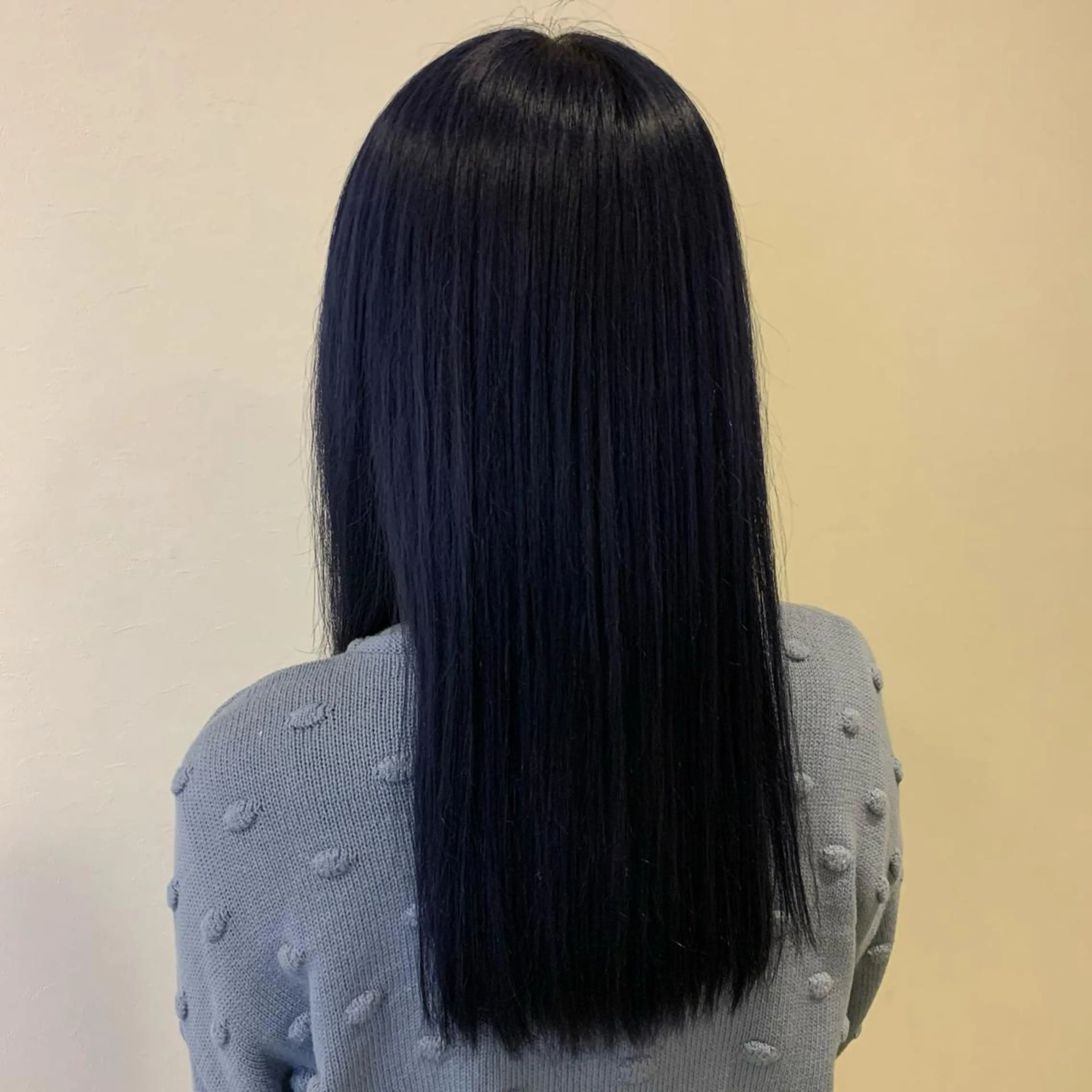 ロング カラー 吉田 悠乃のヘアスタイル