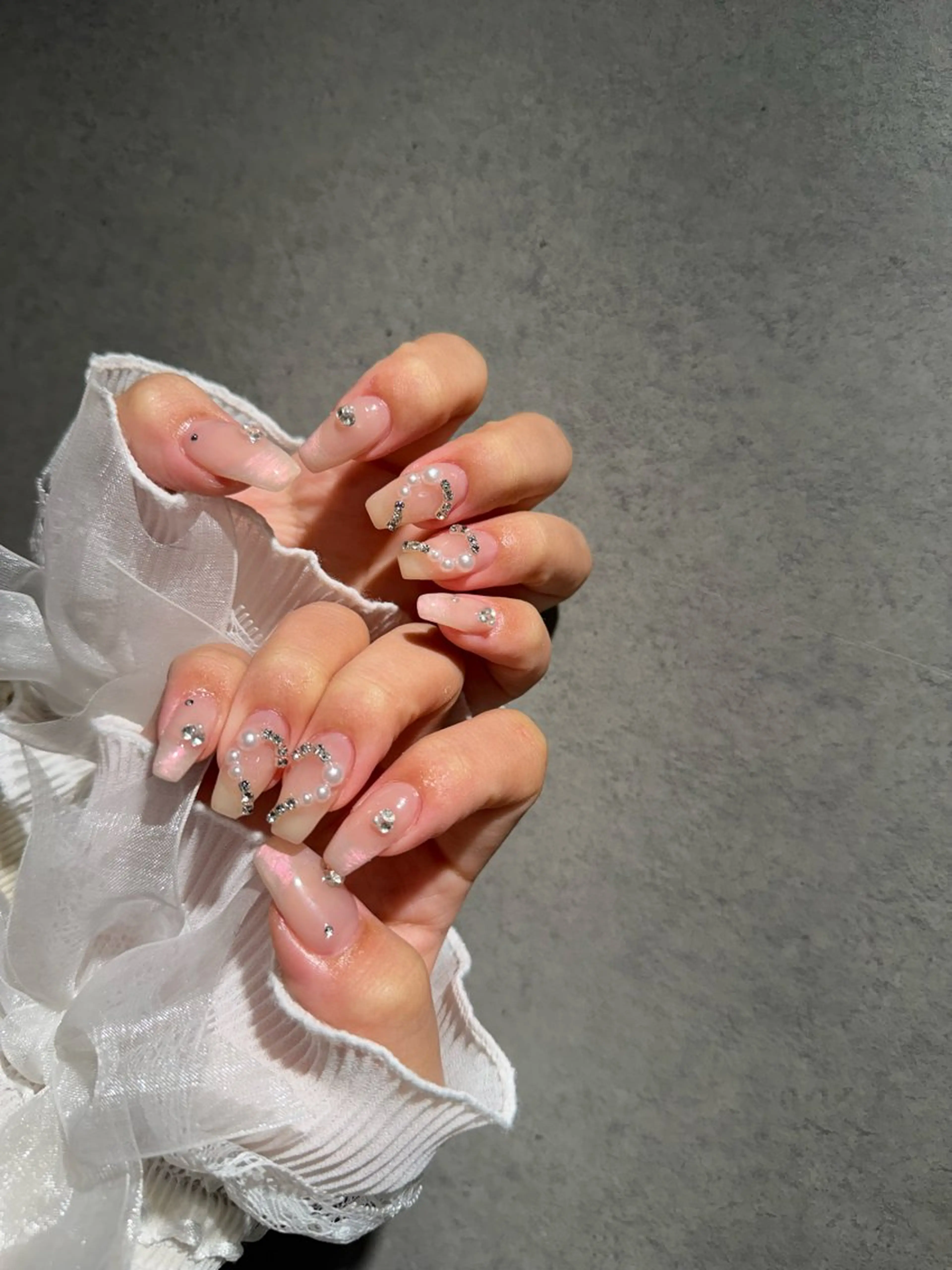 ネイル I-nailロング /ワンホン/キラキラのネイルデザイン