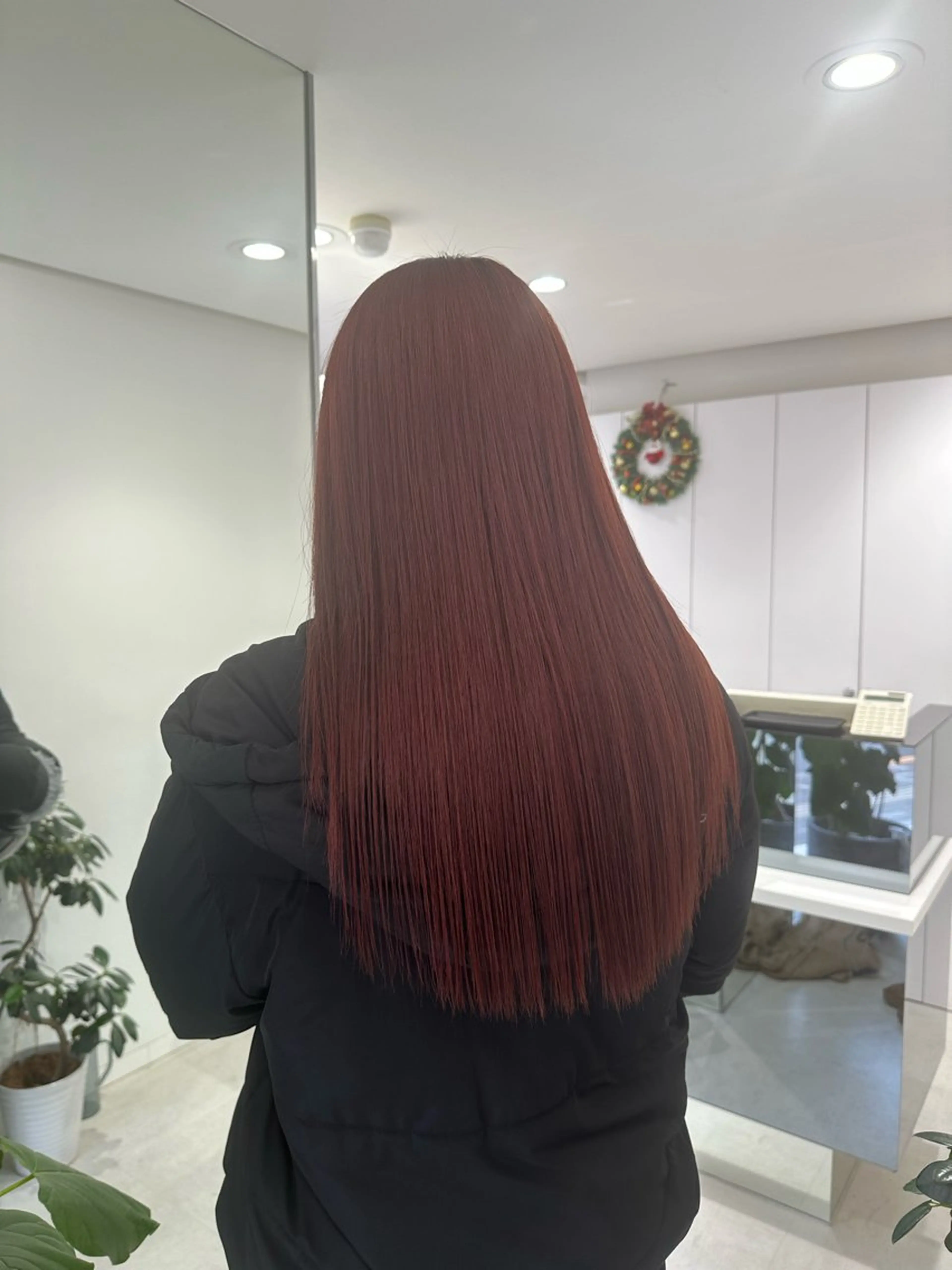 ロング やま/トレンドカラー /カットのヘアスタイル