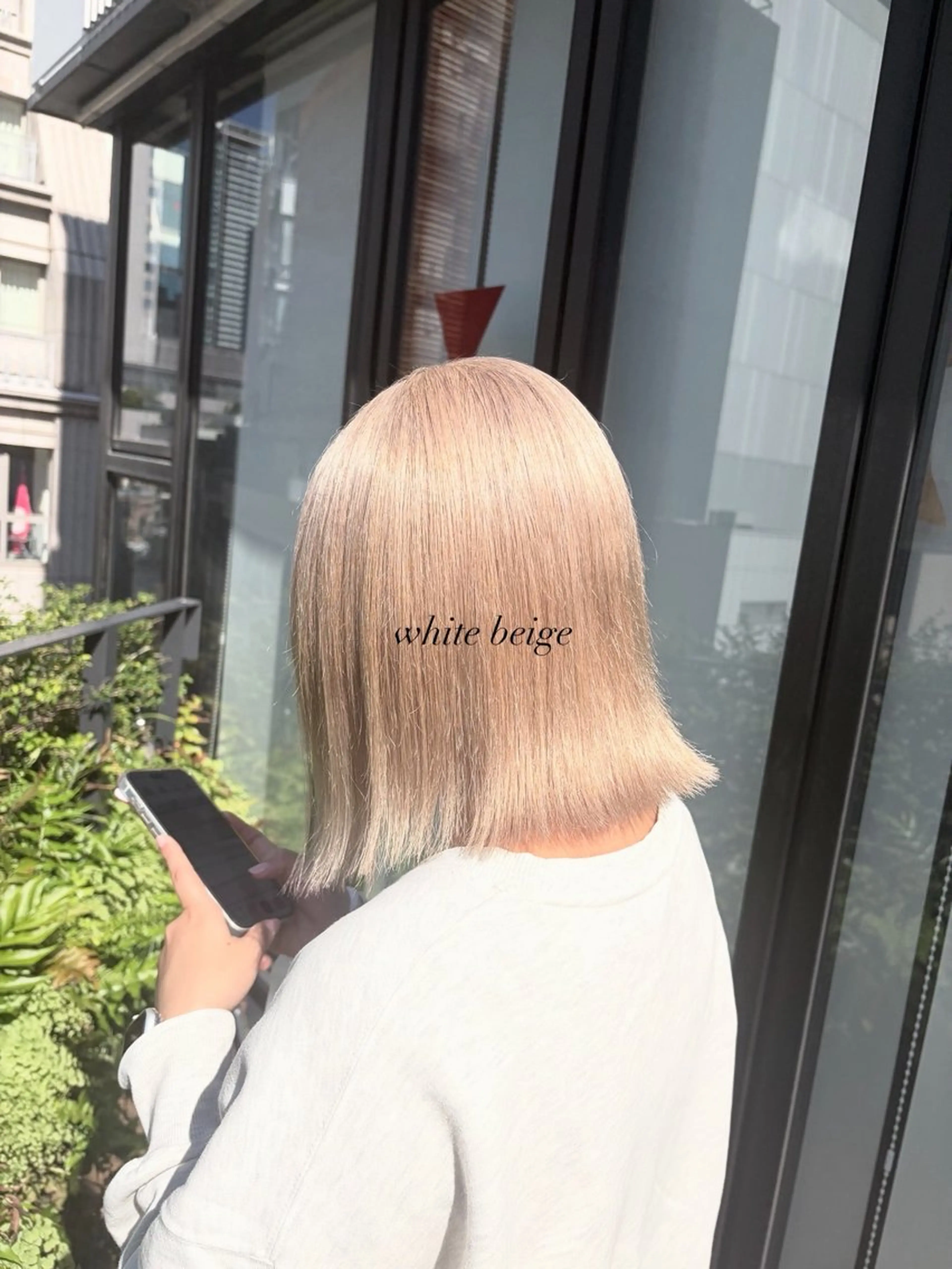 ミディアム ヘアカラー 柔らかいハイトーン/ kizunaのヘアスタイル