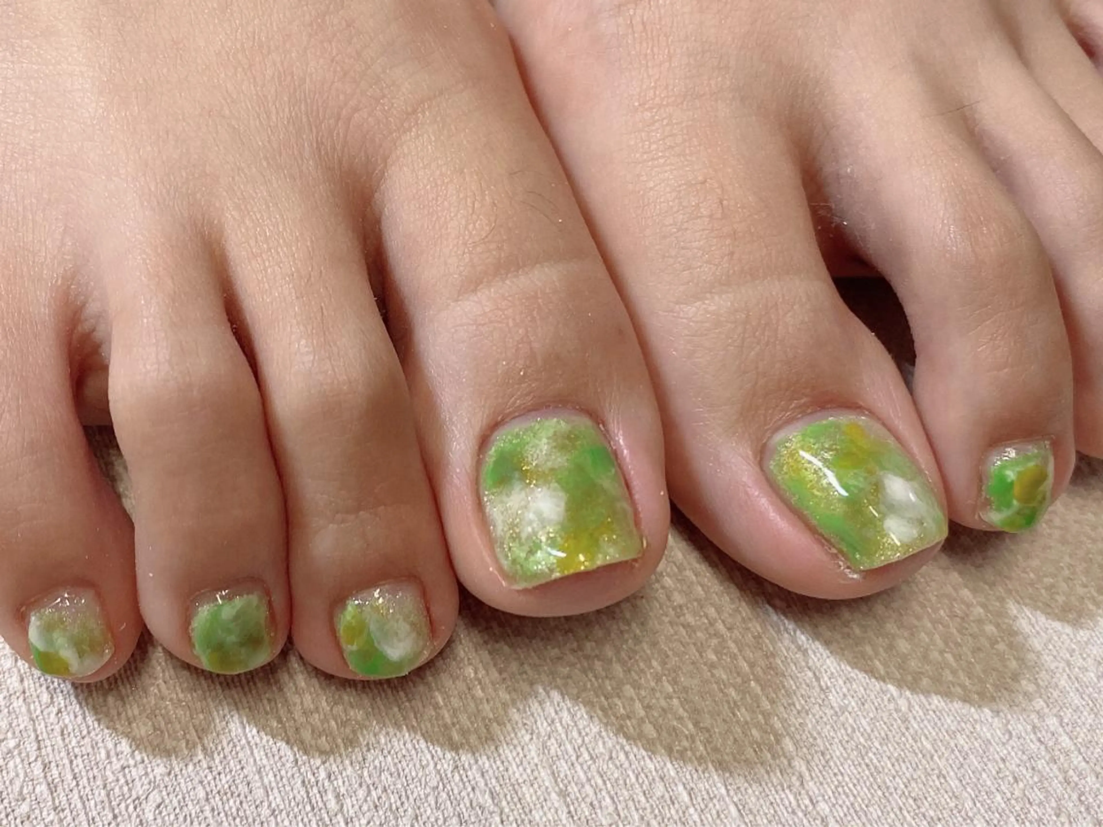 ネイル MIKU🌿 ネイル&まつげパーマのマツエク・マツパデザイン