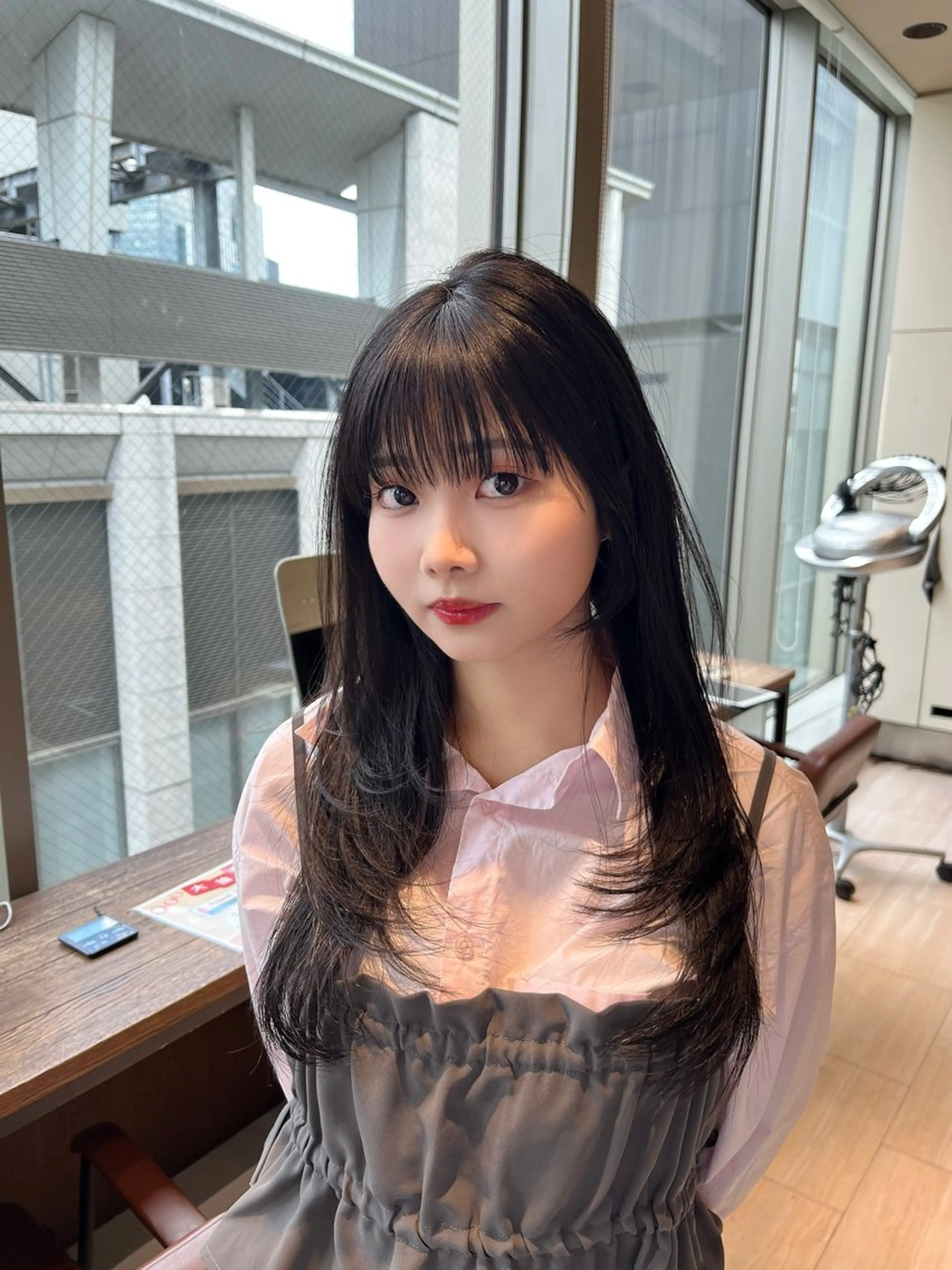 ロング レイヤーカット カット ヘアカラー トリートメント レイヤーカット顔周り /アレンジ伊藤彪真のヘアスタイル