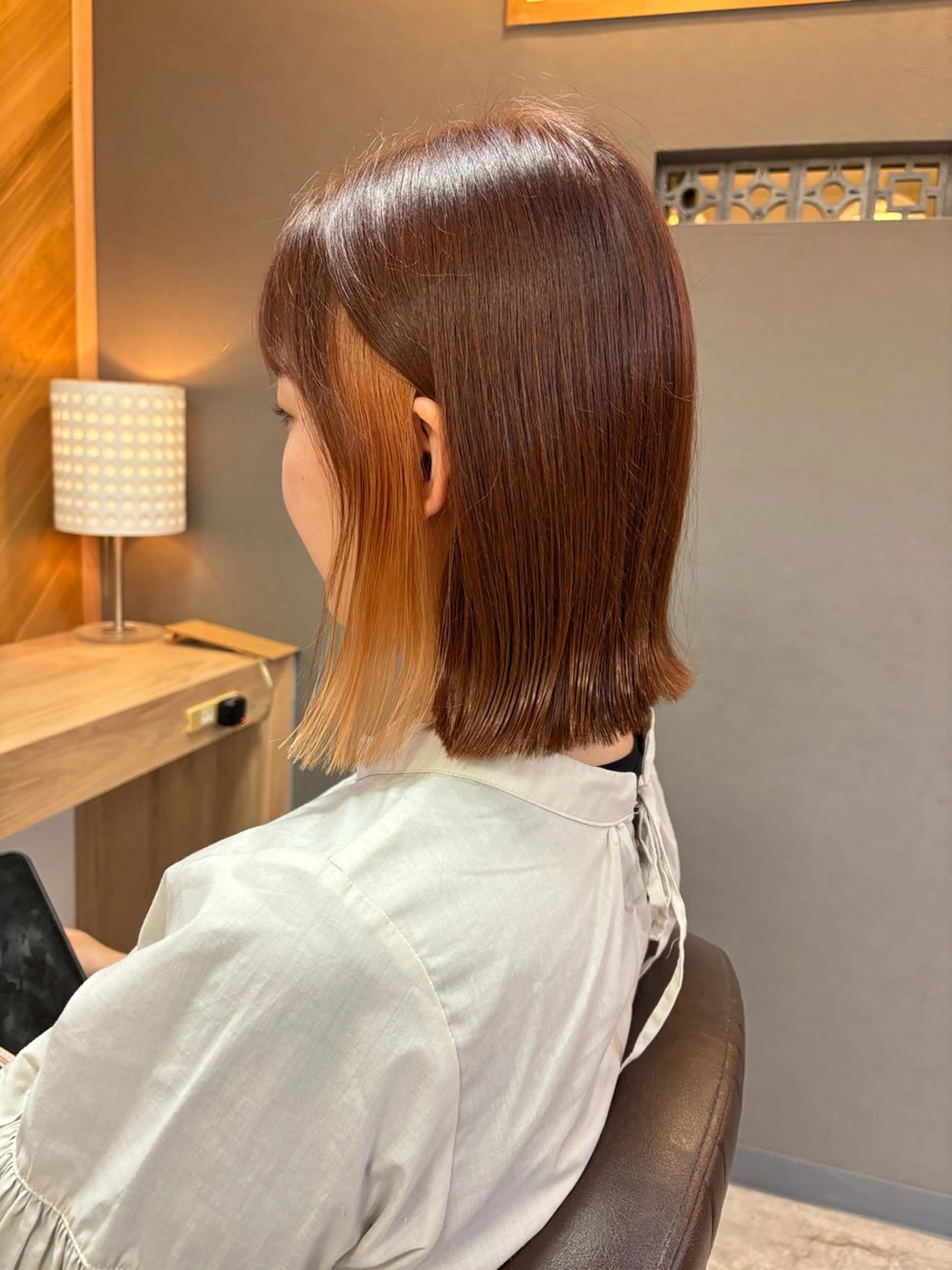 ミディアム カラー ボブ 外ハネヘア 玉川 加菜のヘアスタイル