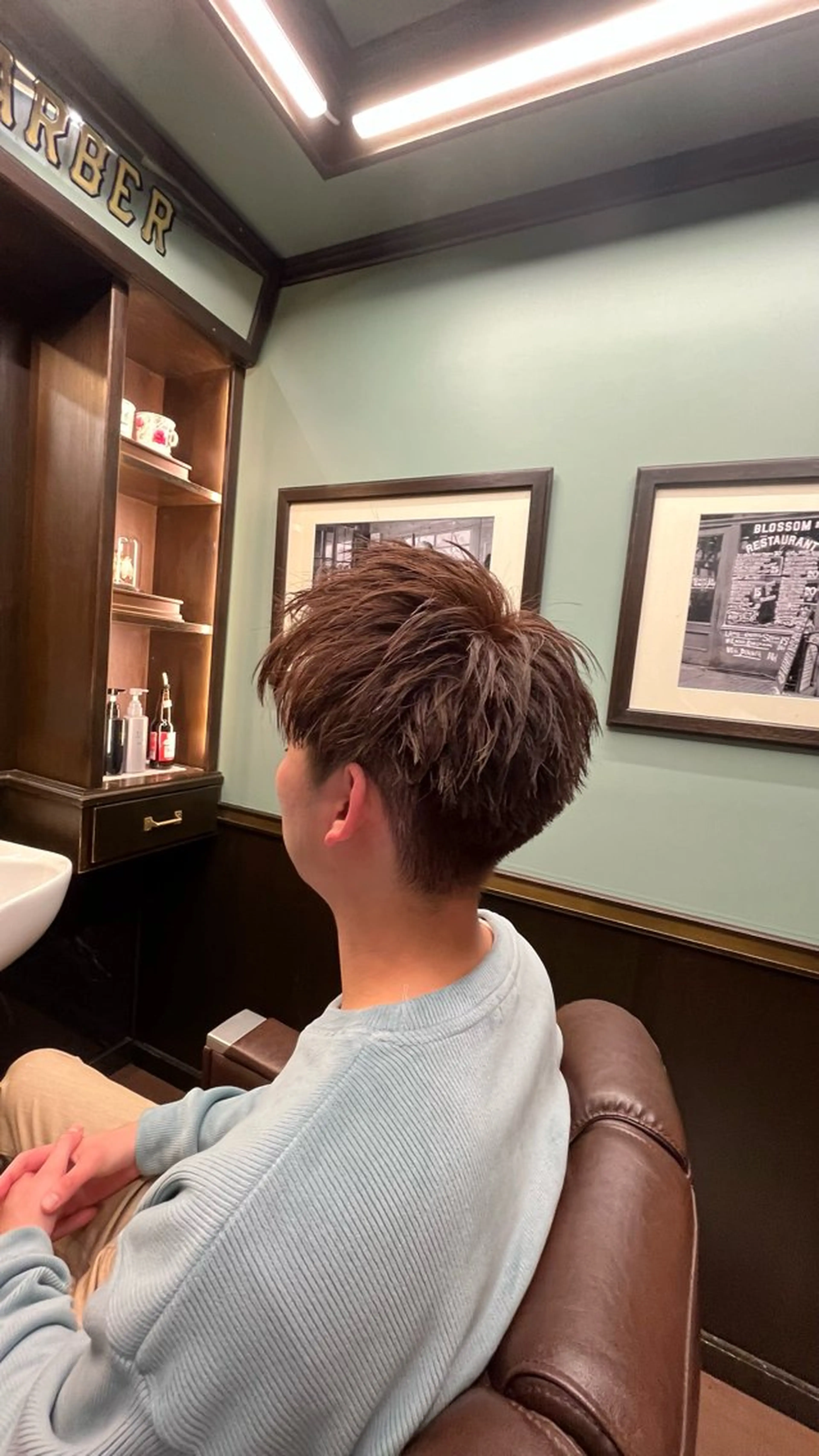 ショート カラー メンズ 佐藤 笑夢のヘアスタイル