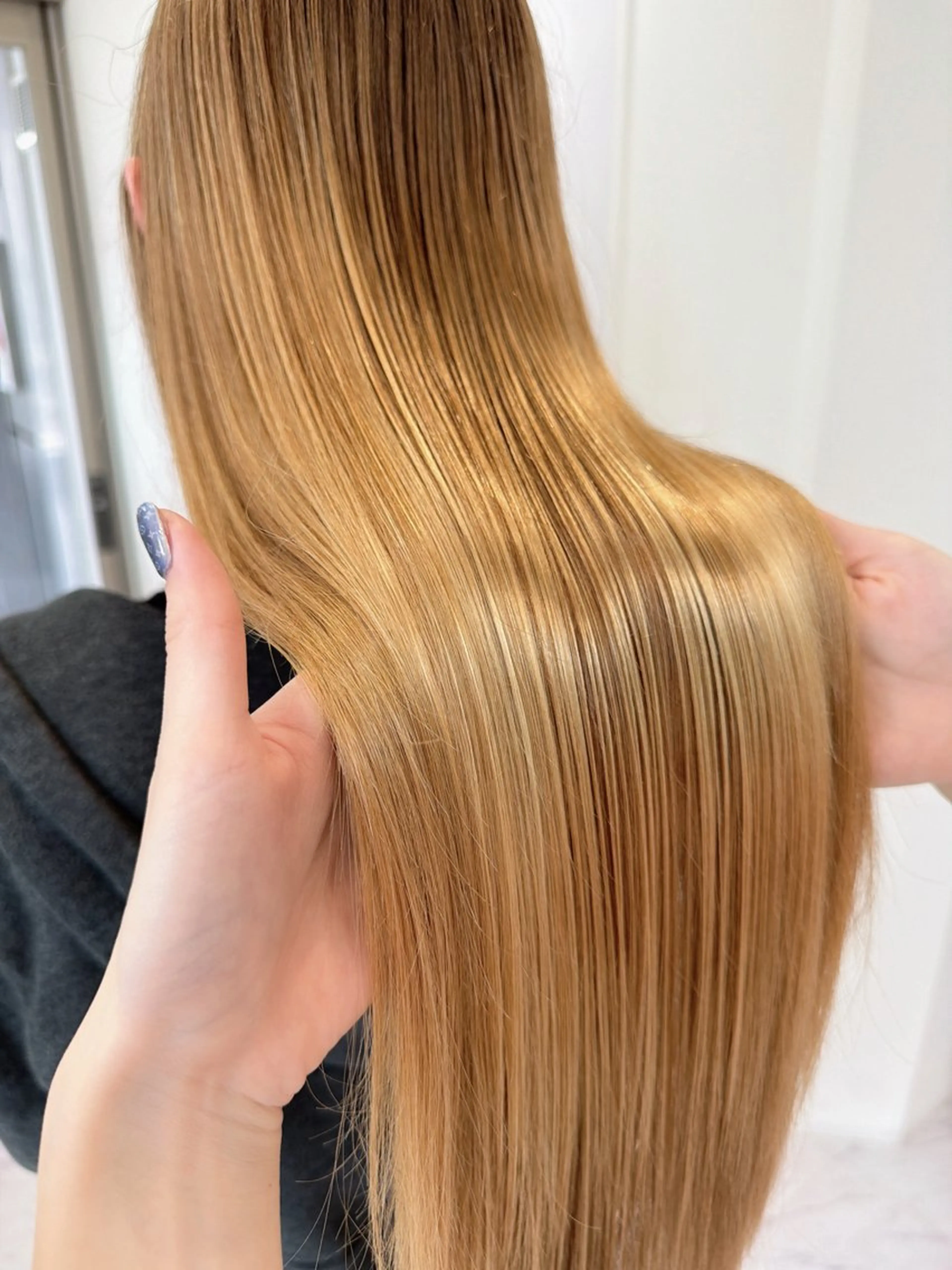 ロング 縮毛矯正 SAYAKA 🍒／ボブ／暖色のヘアスタイル