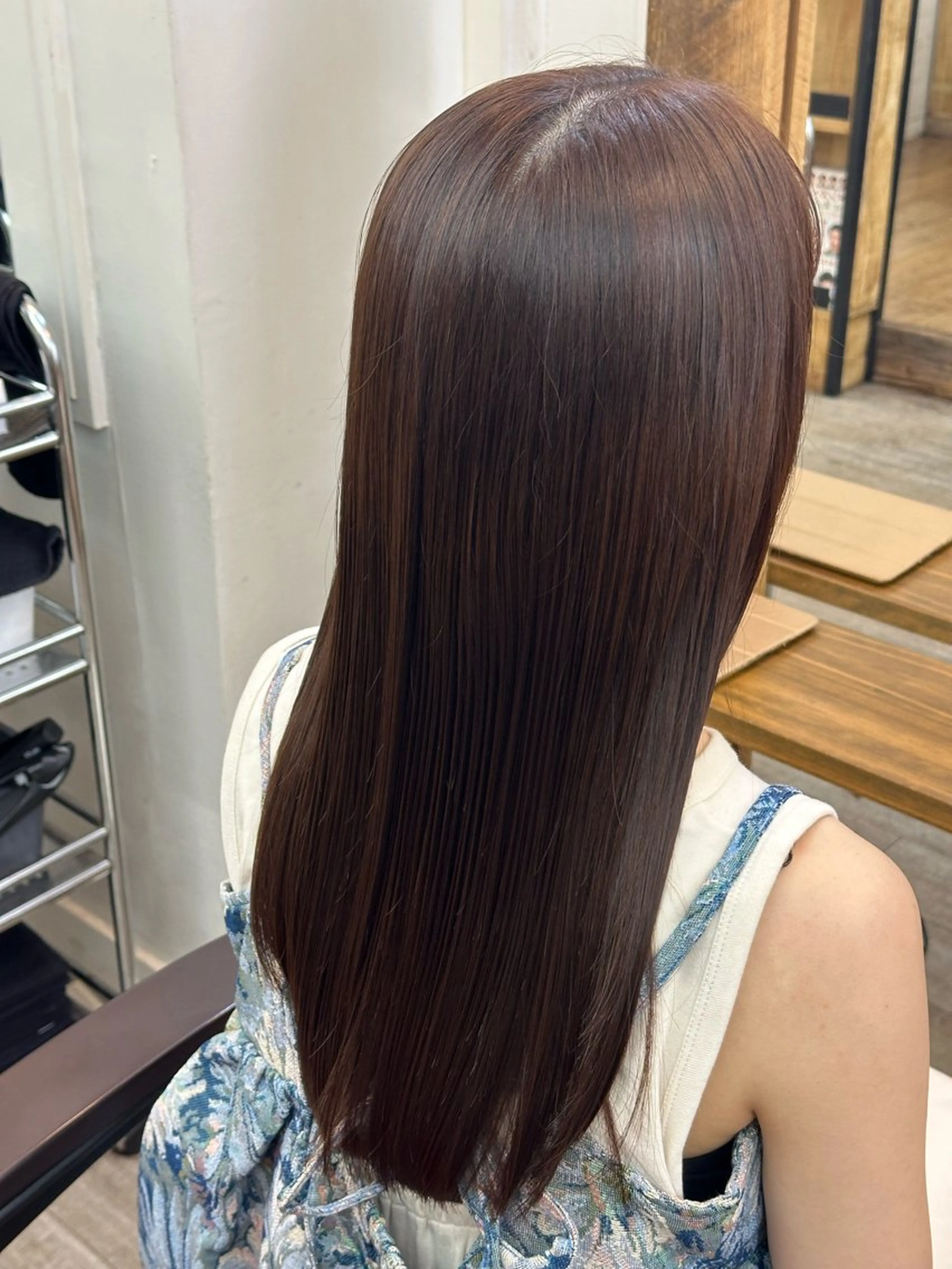 ロング WATARU/ 韓国風巻き髪のヘアスタイル