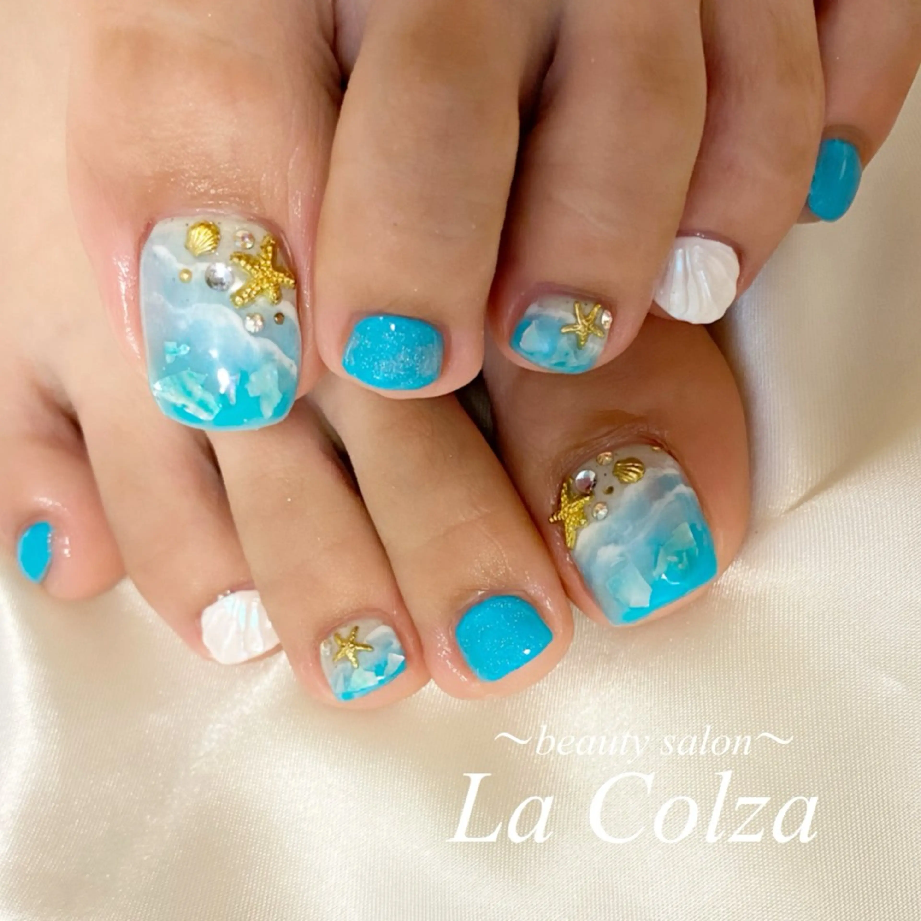 ネイル La Colzaのネイルデザイン