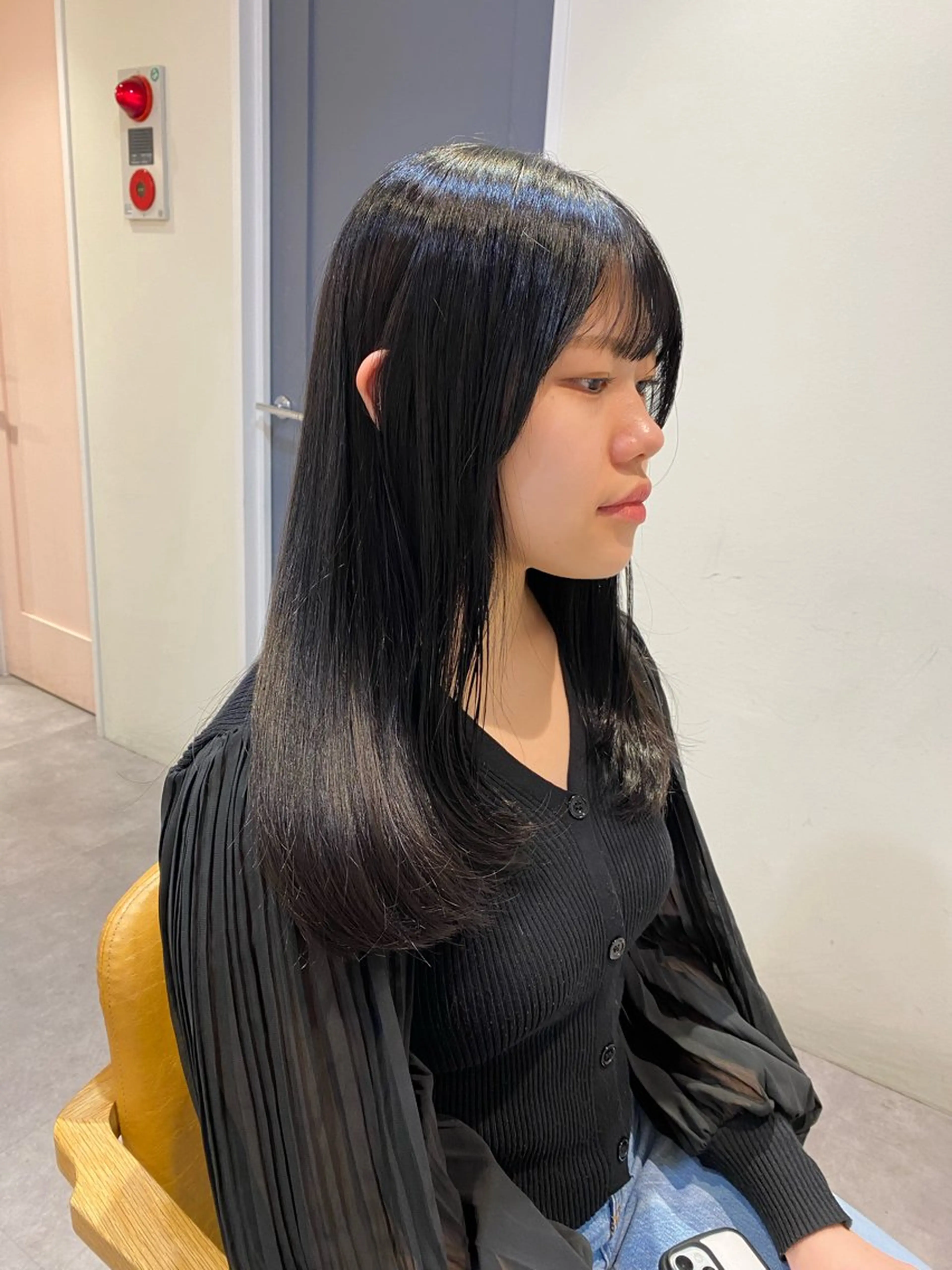 セミロング カラー 当日予約大歓迎💗 依田瑞希のヘアスタイル