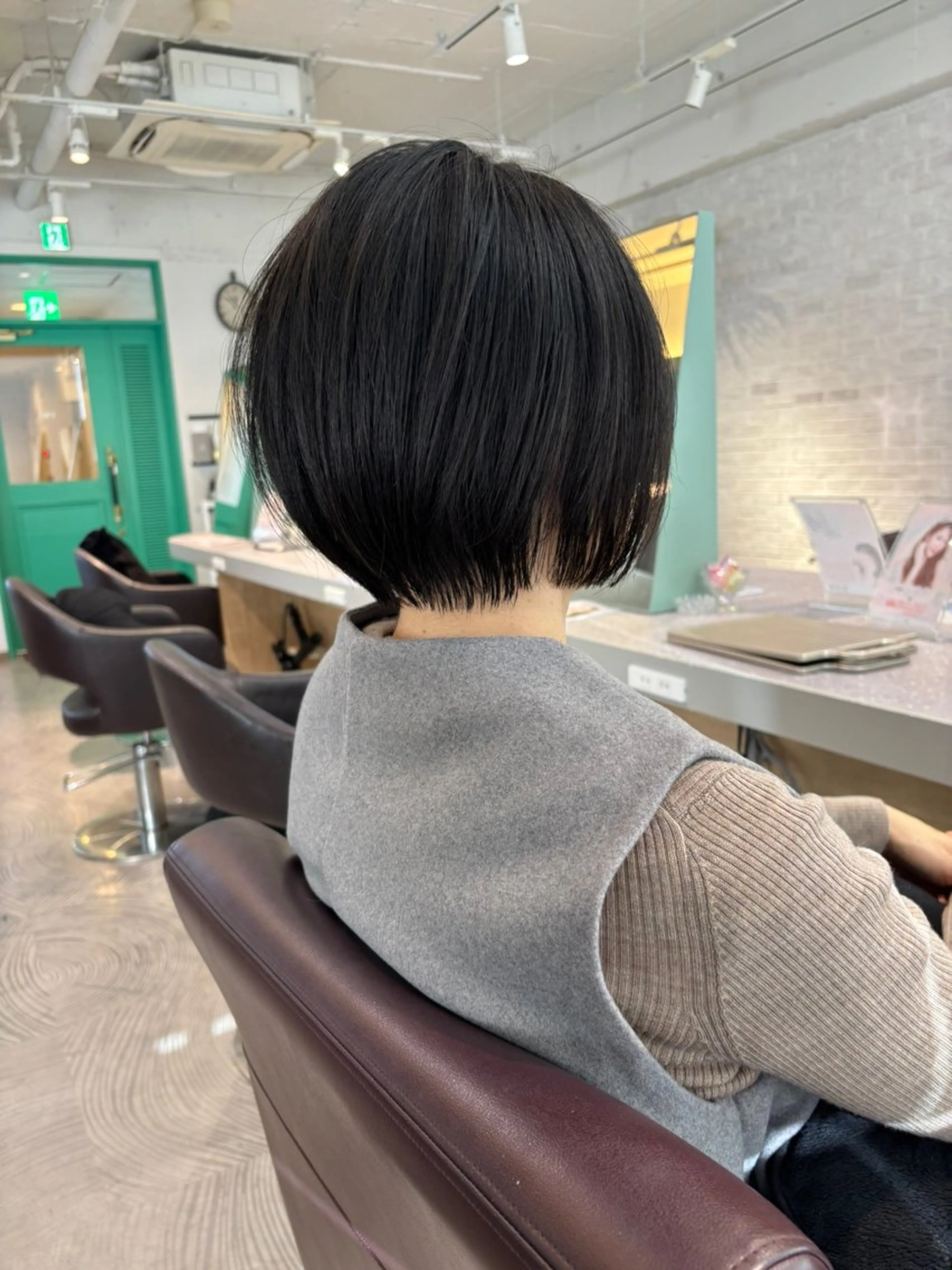 ショート ショートボブ ボブ ショートヘア カット ボブぷる艶🌈 艶髪矯正✨遠藤龍雅のヘアスタイル
