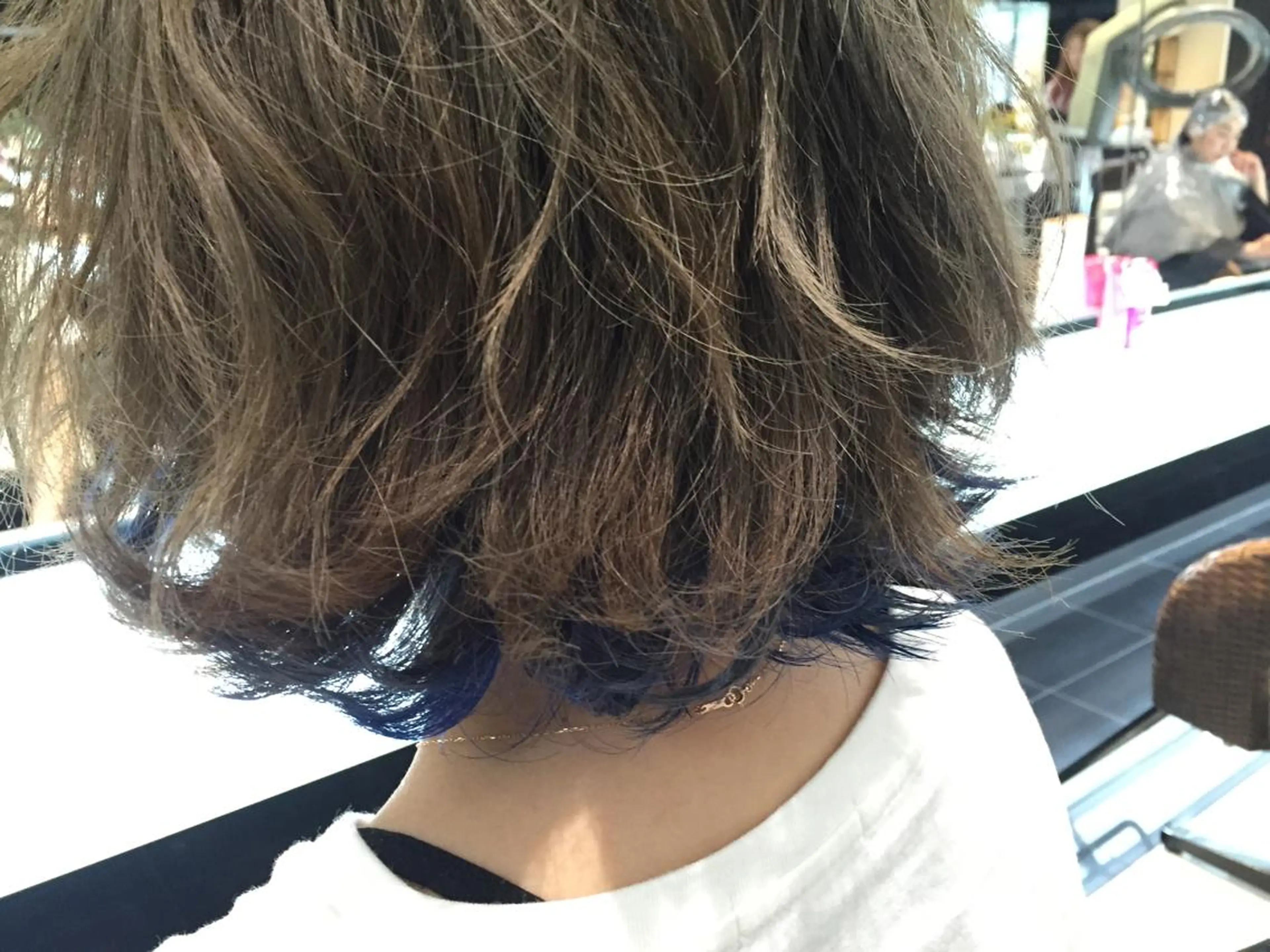 ミディアム カラー ブルーカラー インナーカラー ヘアカラー ✂️小顔カット✂️ 山本有紀のヘアスタイル
