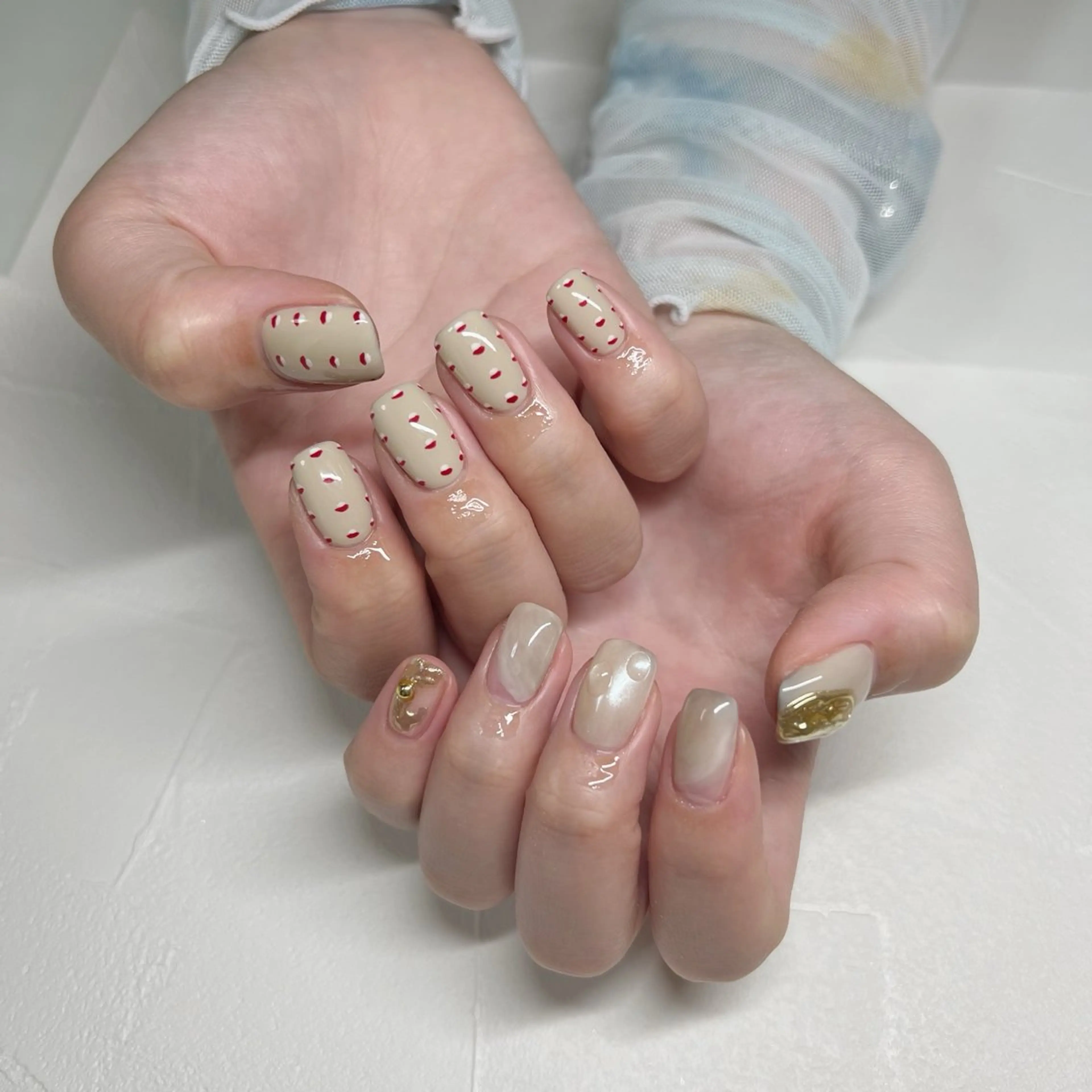 ネイル オーロラネイル ハンドネイル 川端 京香のネイルデザイン