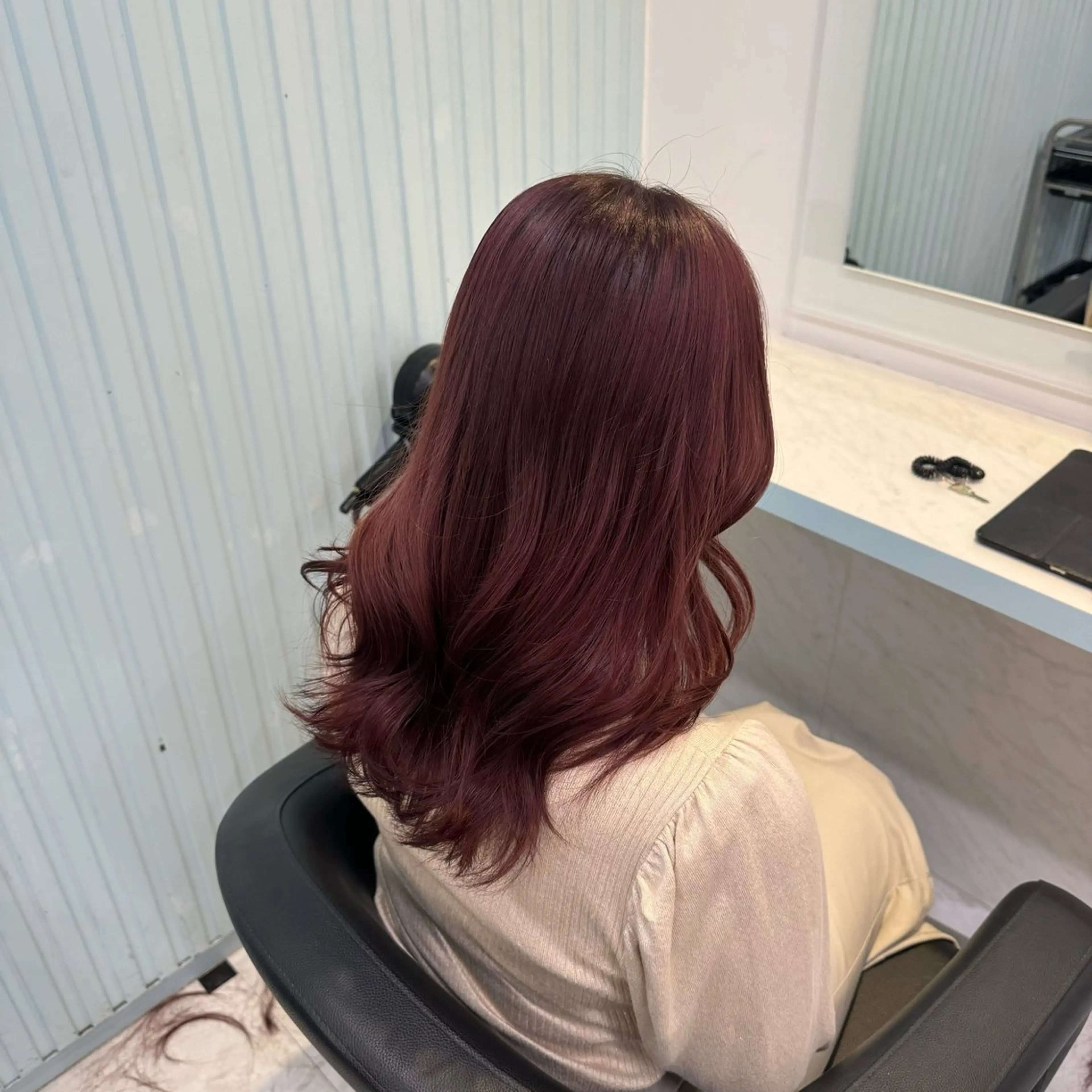 ロング ヘアカラー 🤎モテ髪＆透明感 ミルクティー🥣🤎のヘアスタイル