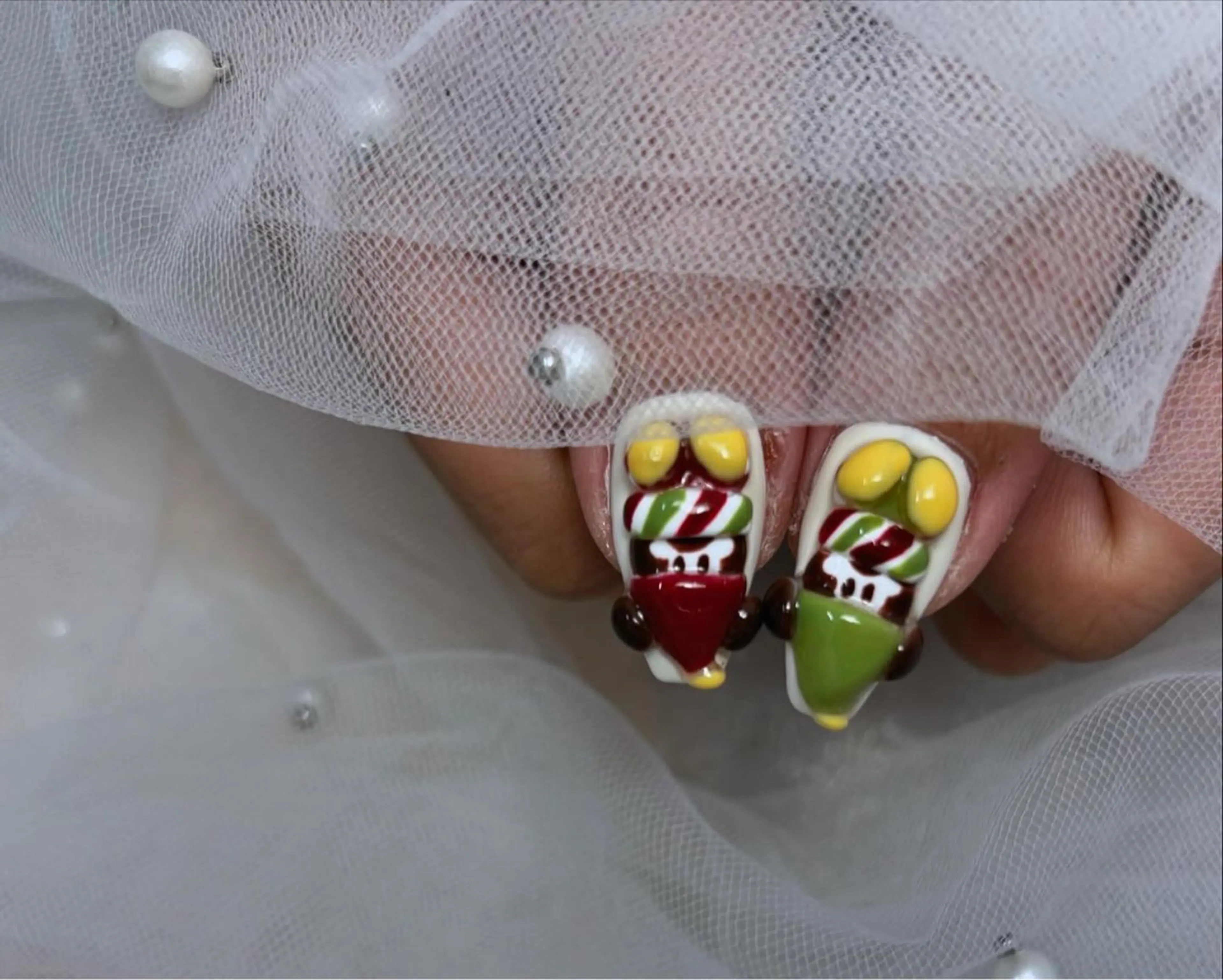 ネイル ToliyDeliy akemiのネイルデザイン