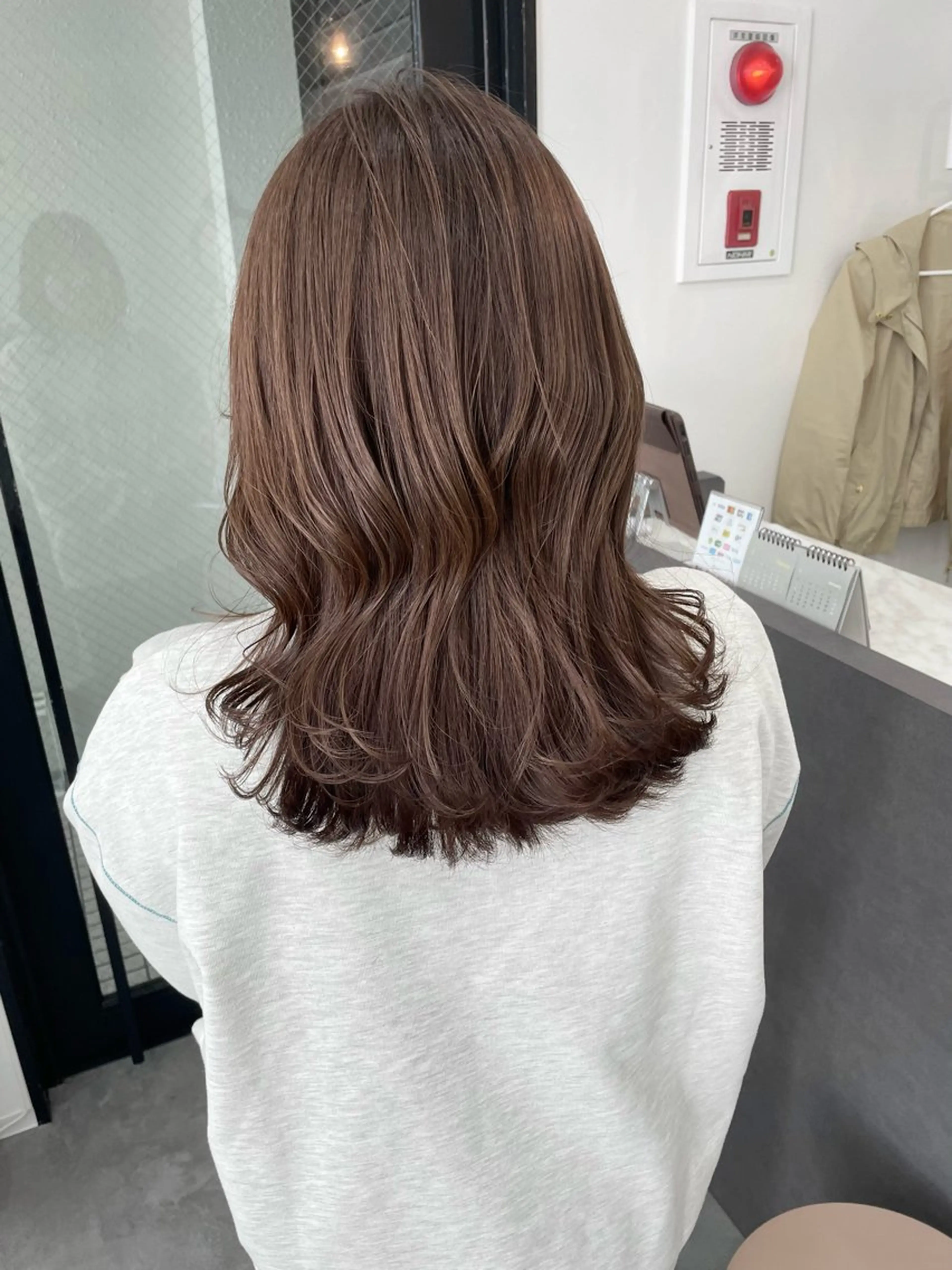 ミディアム カラー uru" すずきさゆりのヘアスタイル