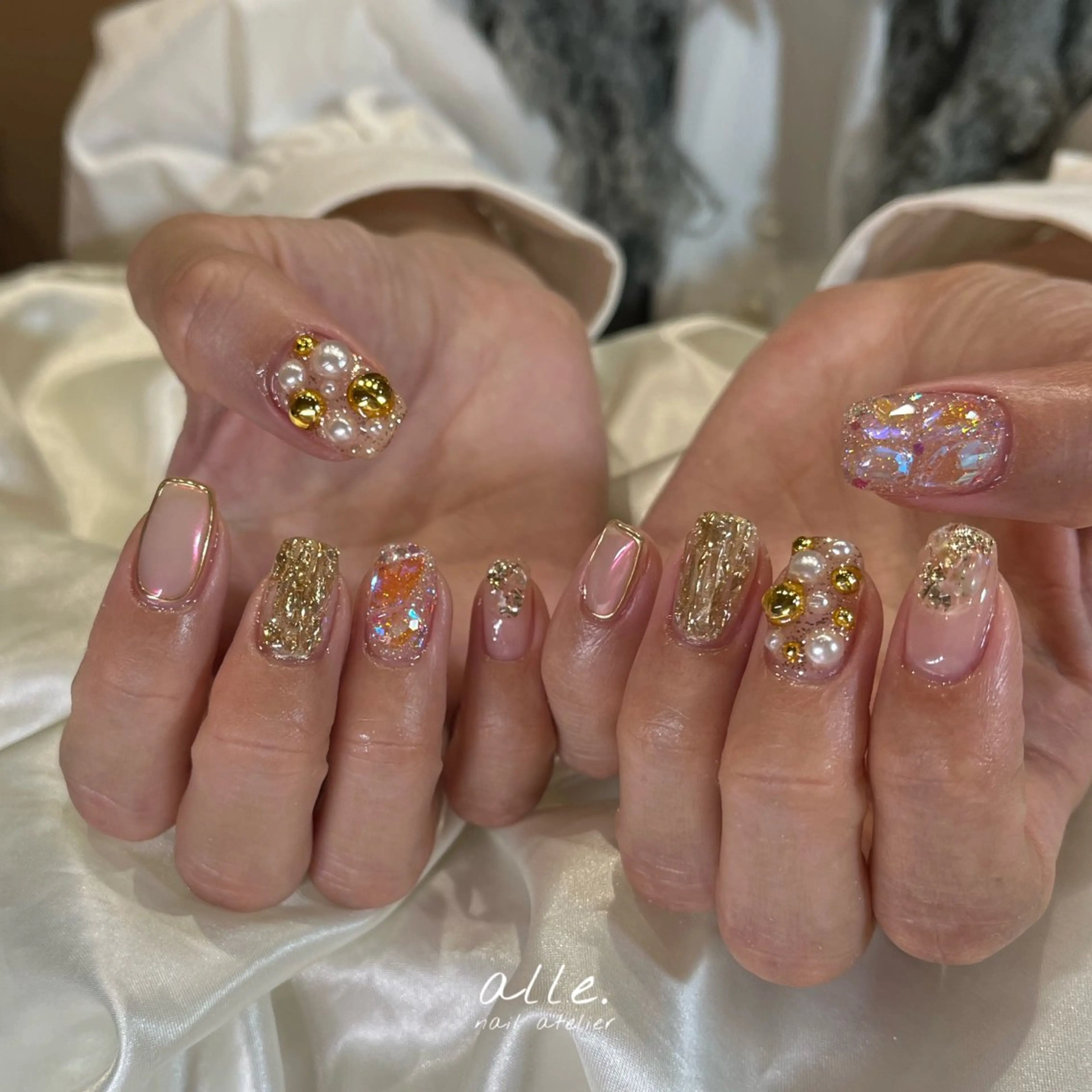 ネイル ハンドネイル atelier alle.のネイルデザイン