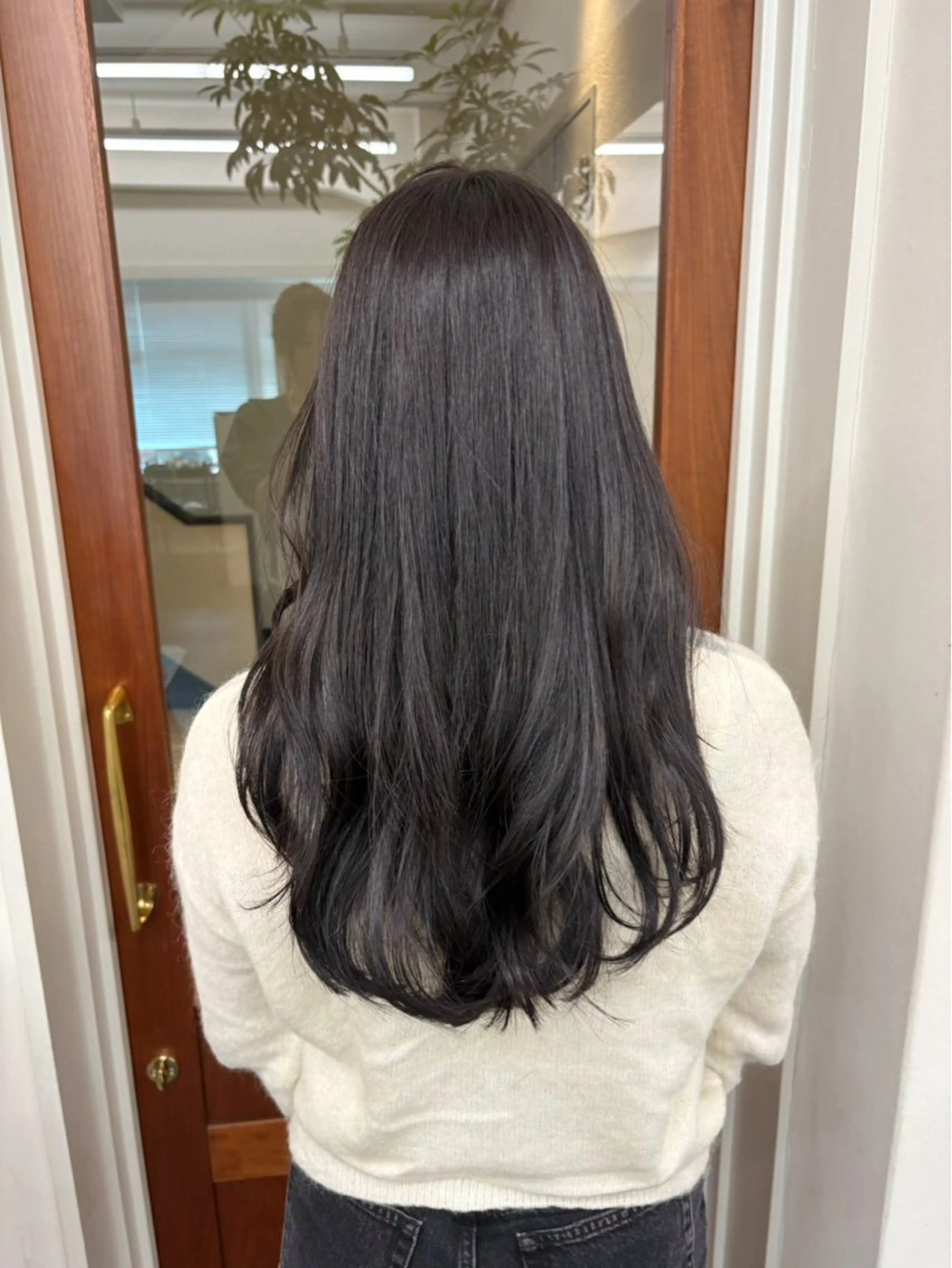 ロング ヘアカラー 内田 優心のヘアスタイル