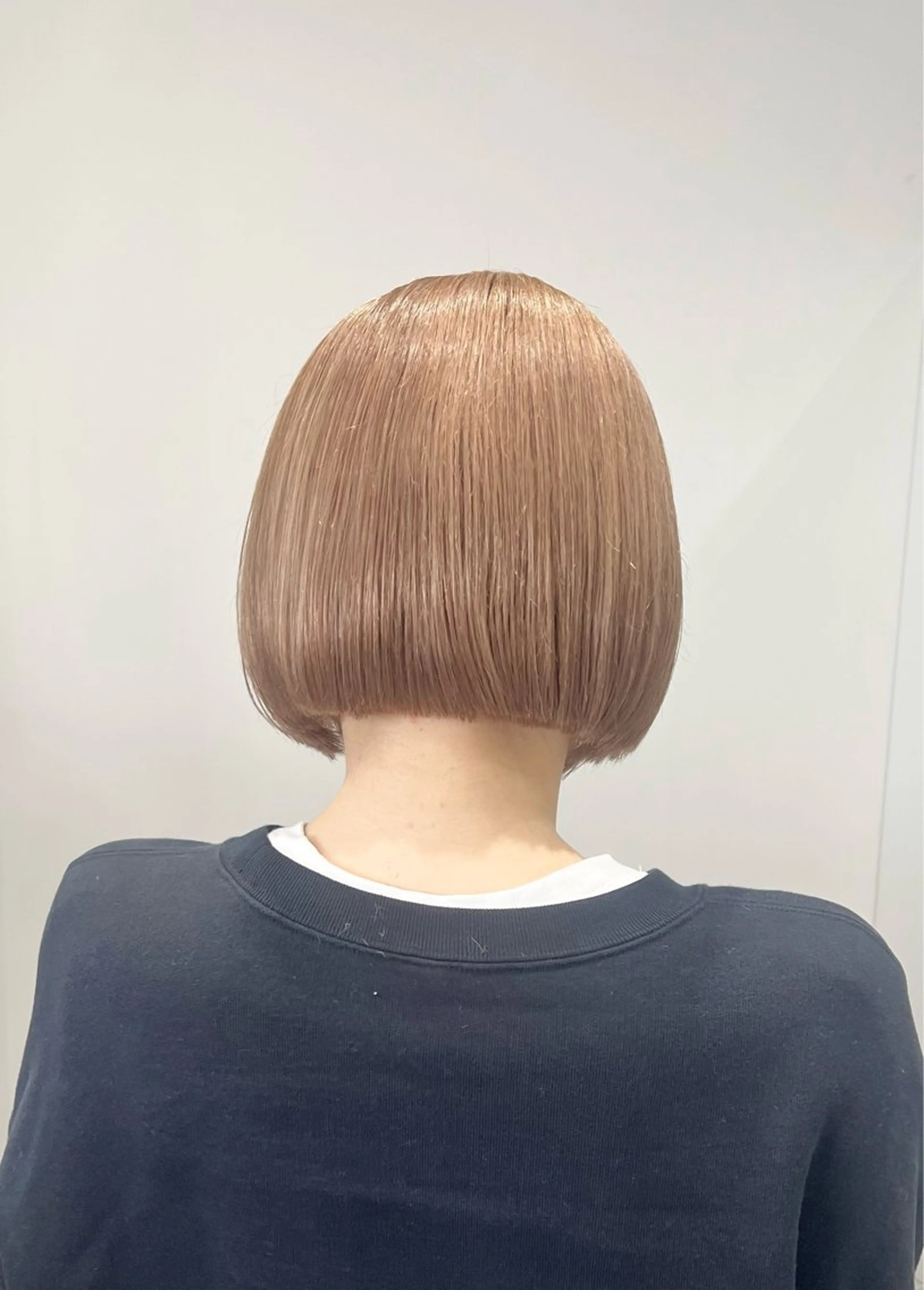 カラー SALOWIN栄 高須大貴のヘアスタイル