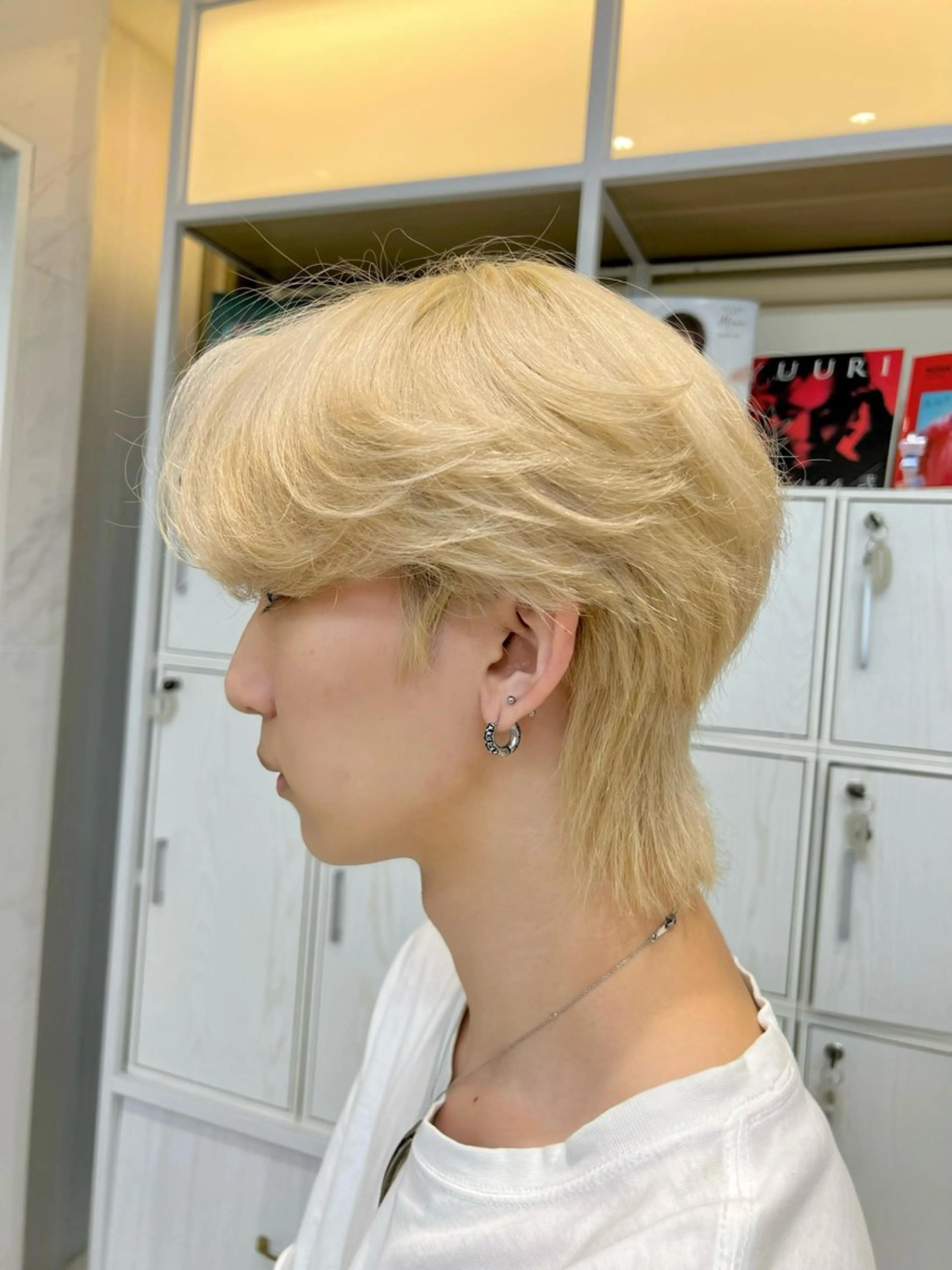 ショート カラー ハイトーンカラー メンズ特化美容師 TOMOKIのヘアスタイル