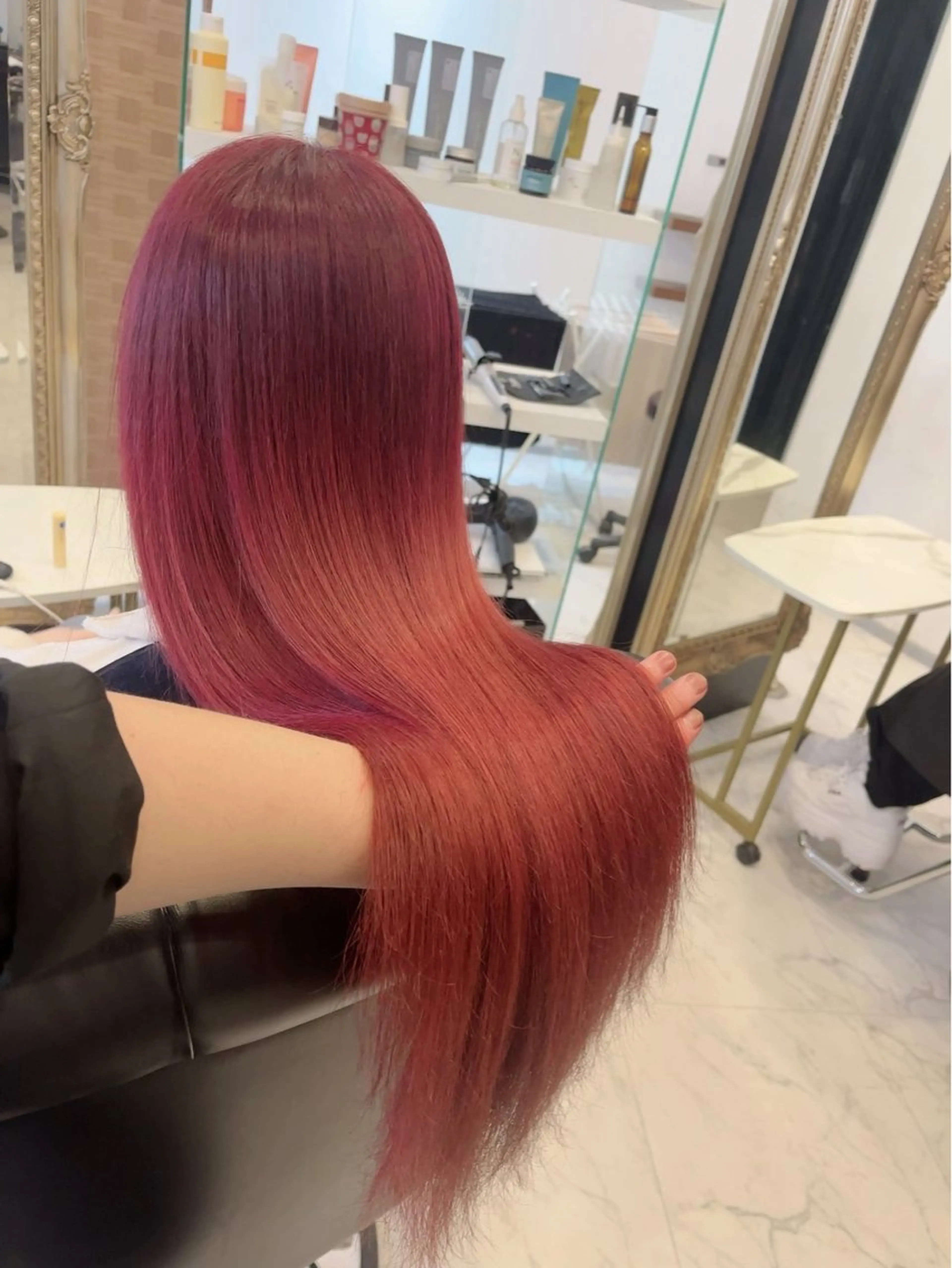 ロング カット ヘアカラー トリートメント 💎JADE GRACE💎のヘアスタイル