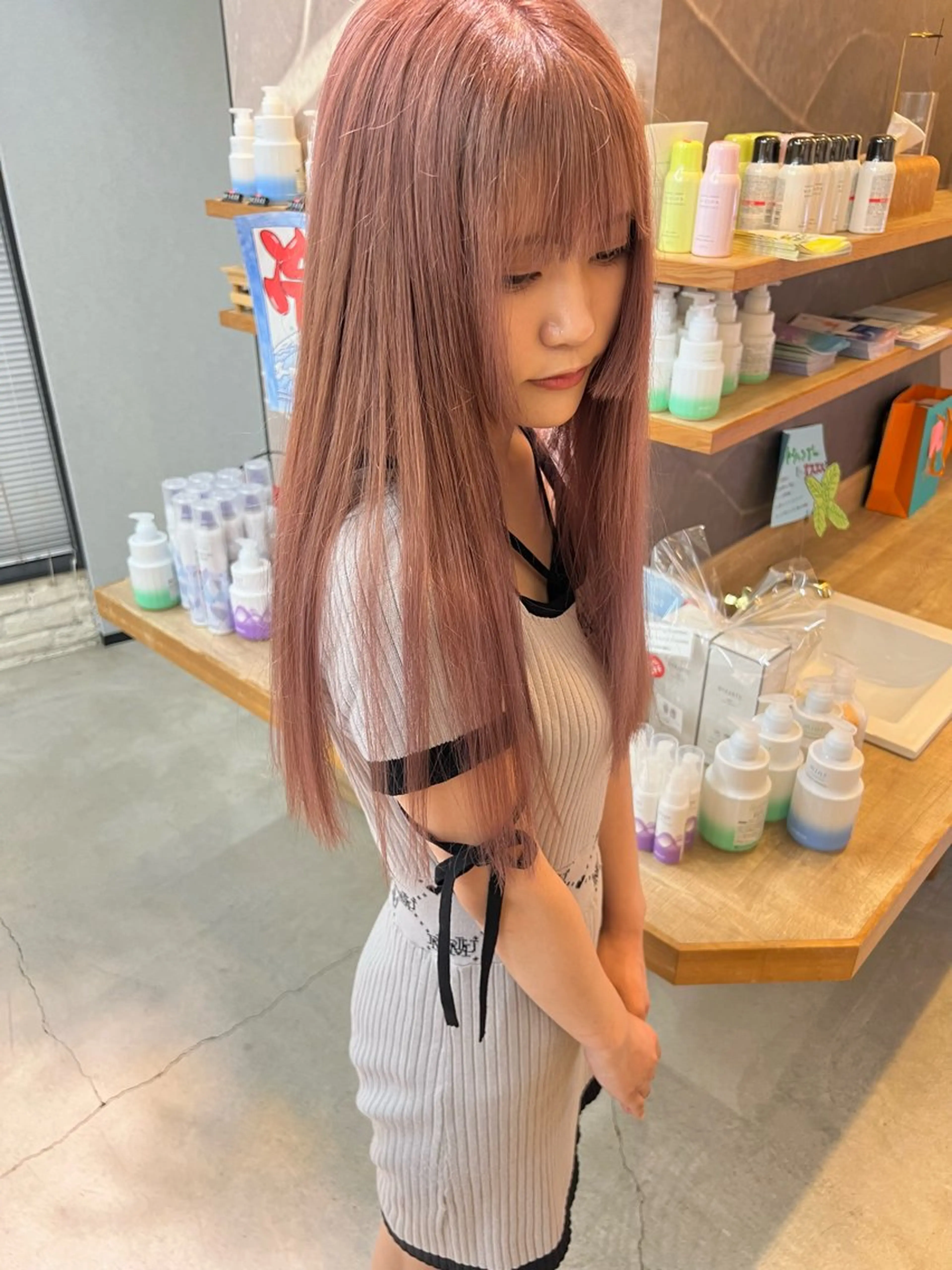 ロング カラー カット ヘアカラー 池本 勇大のヘアスタイル