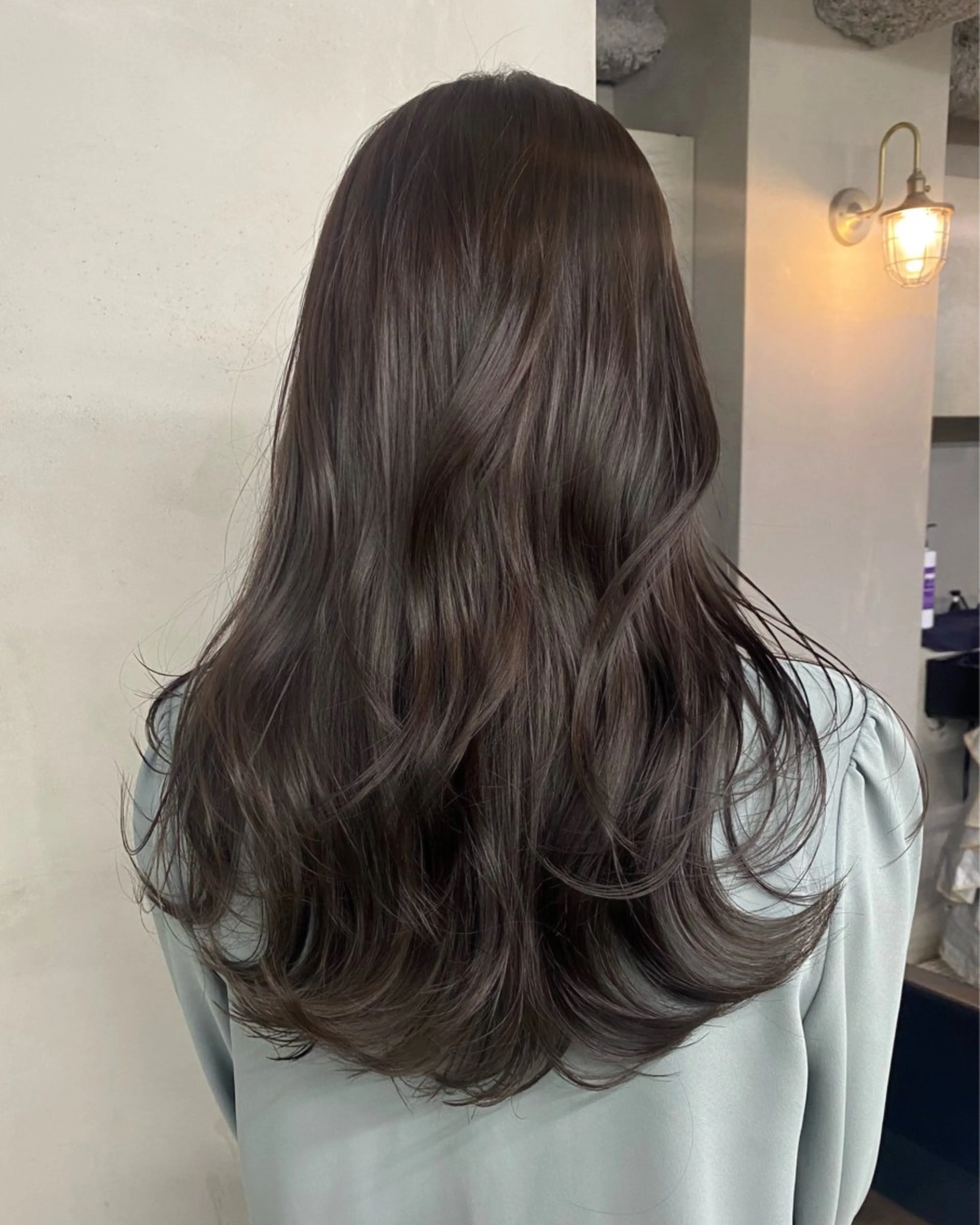 セミロング カラー カット ヘアカラー トリートメント ヘアセット 新宿/韓国ヘア/ 髪質改善ストレートのヘアスタイル