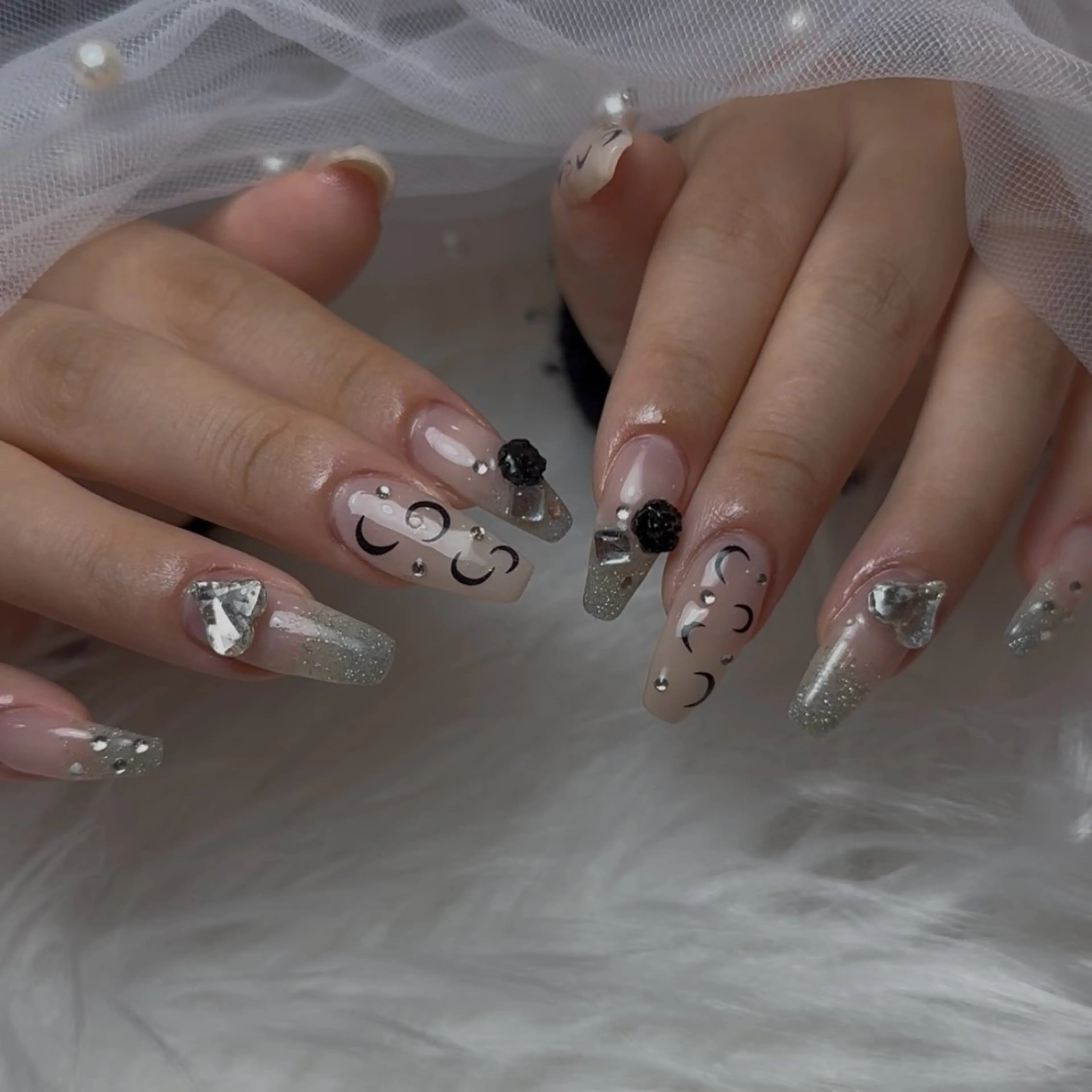 ネイル Laula🤍 ayakaのネイルデザイン