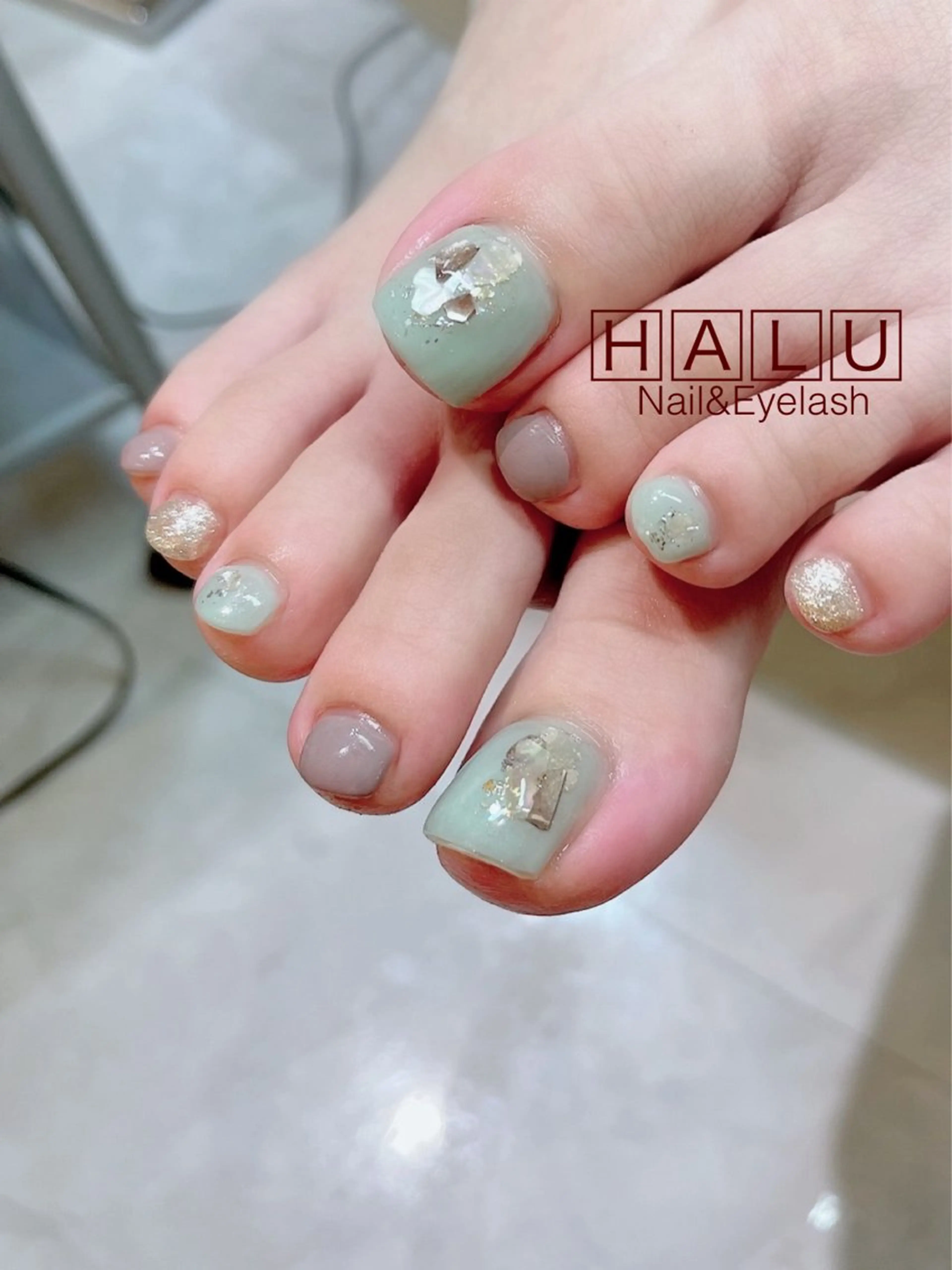 ネイル ハンドネイル フットネイル HALU ハルのネイルデザイン