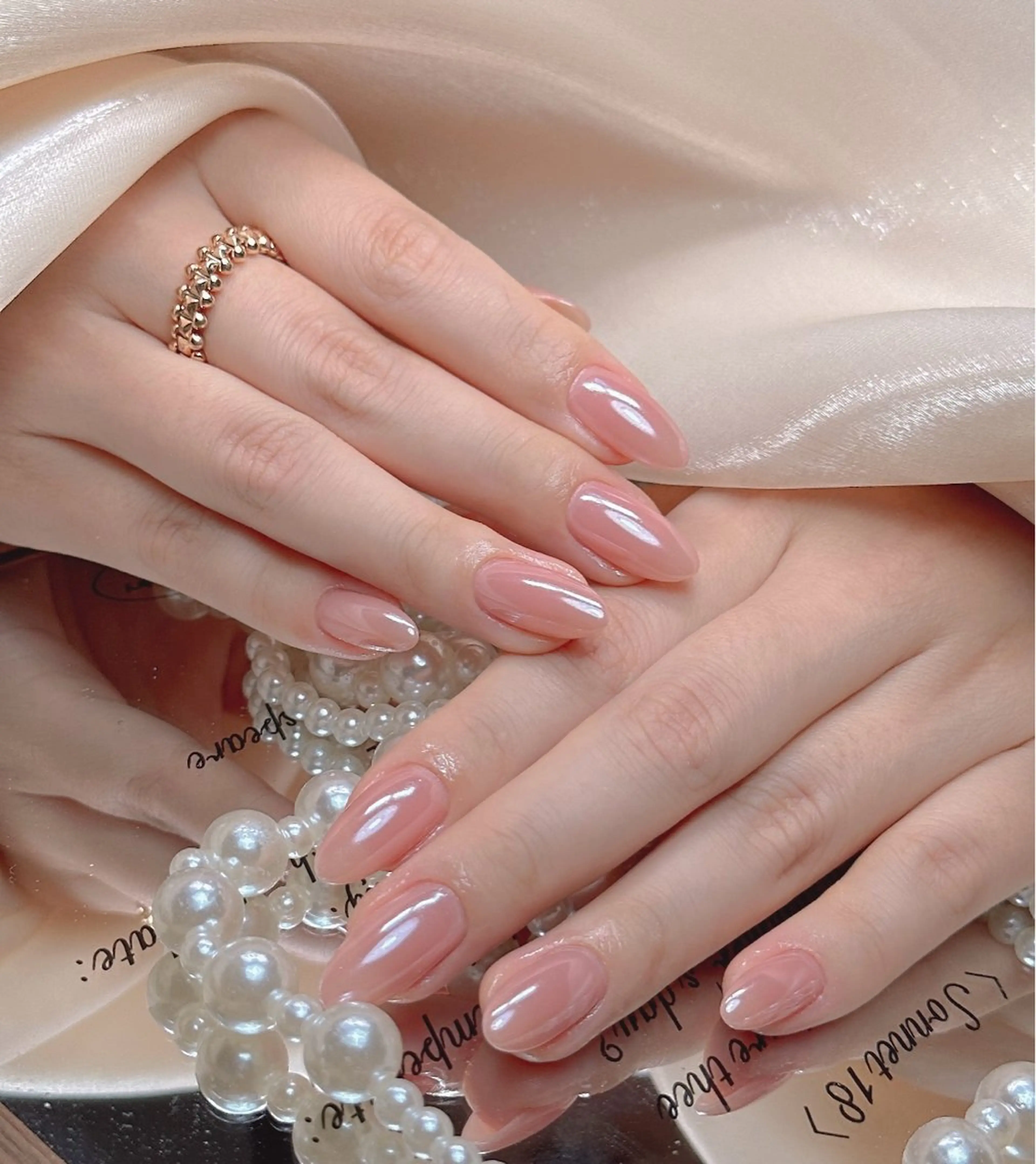 ネイル オーロラネイル べっ甲ネイル チークネイル 成人式 長さ出し ハンドネイル ハンドケア For you. Nail Salonのネイルデザイン